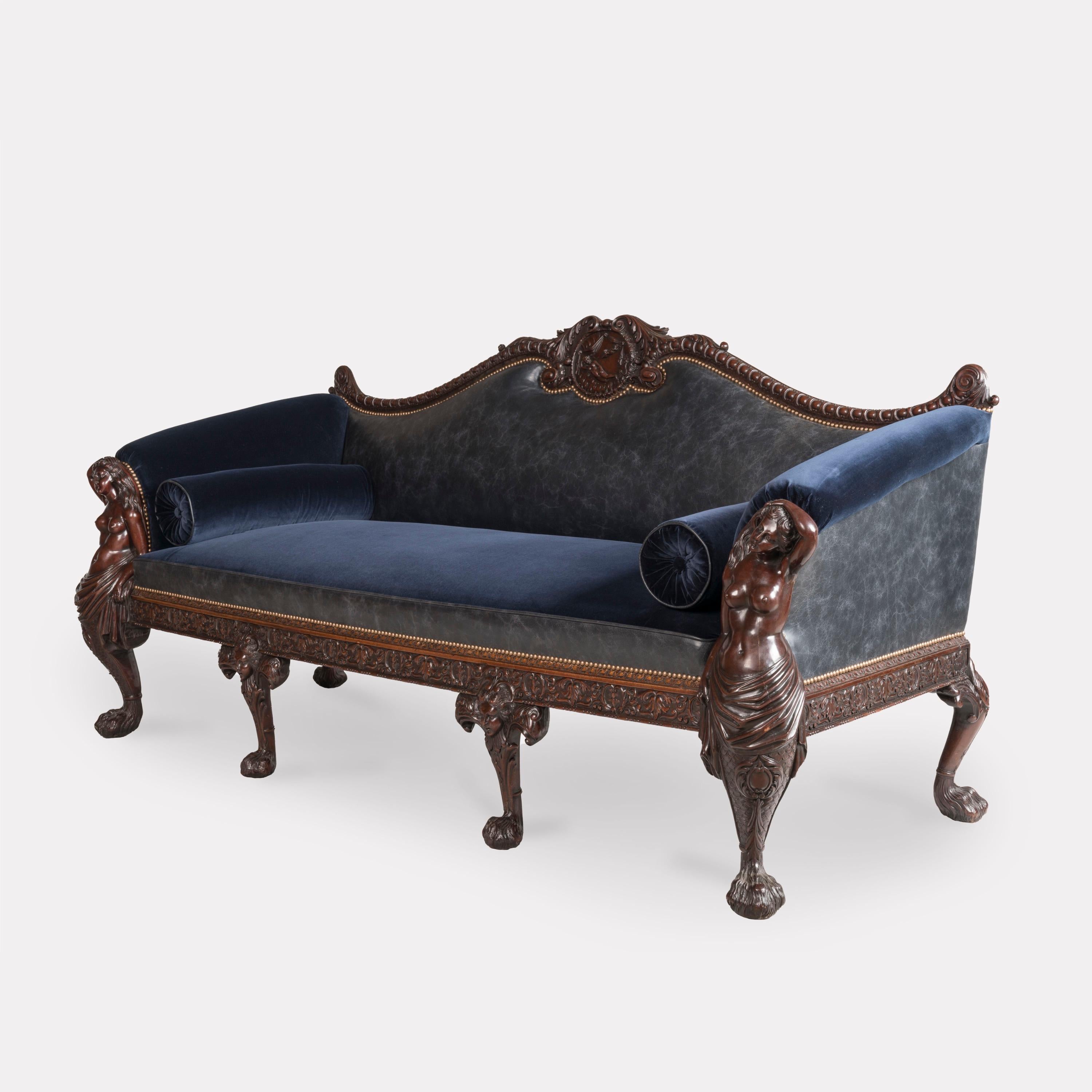 English Large Late 19th Century Hand-Carved Mahogany Sofa with Leather and Velvet Fabric For Sale
