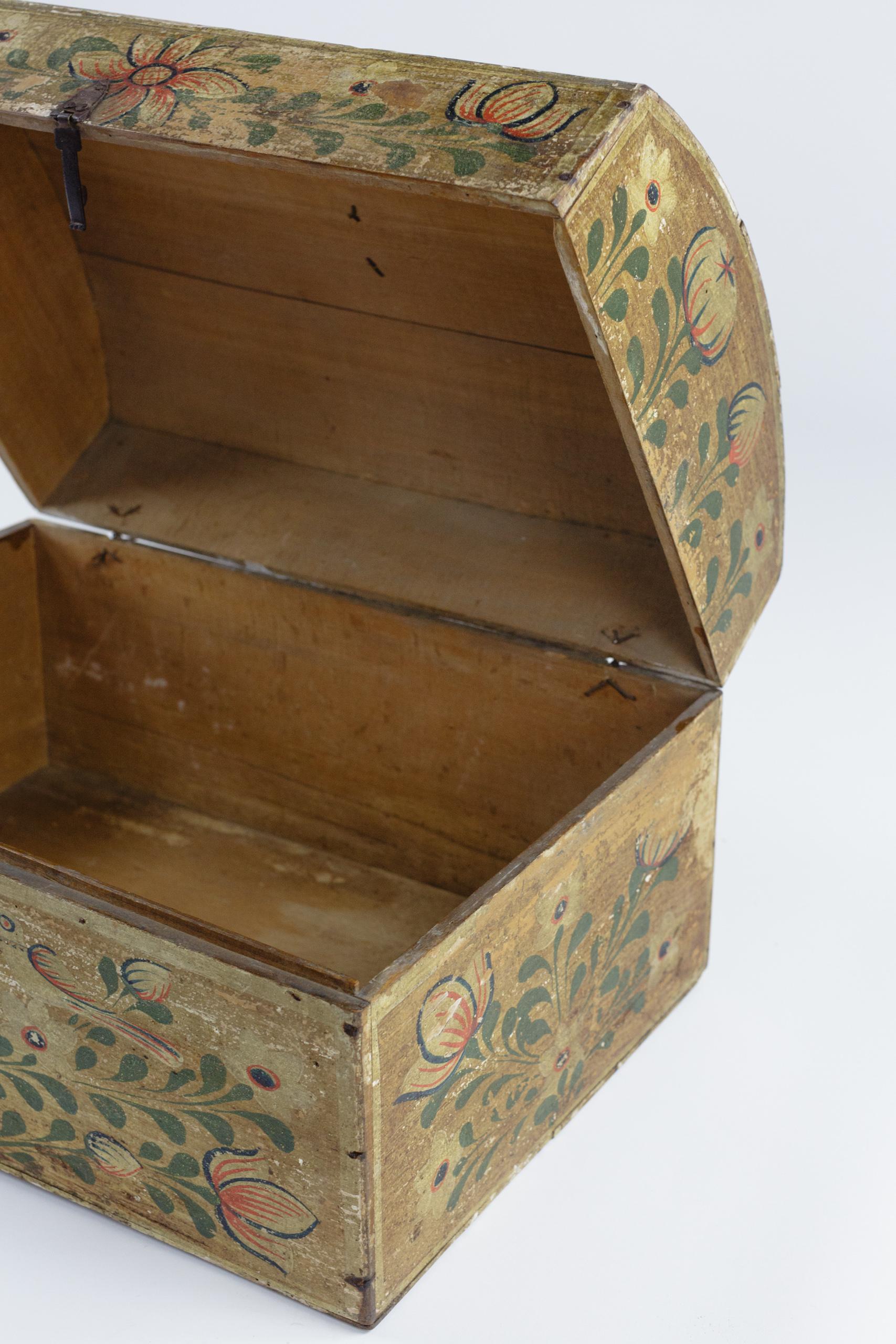 Pine Large Late 19th Century Normandy Marriage Chest For Sale