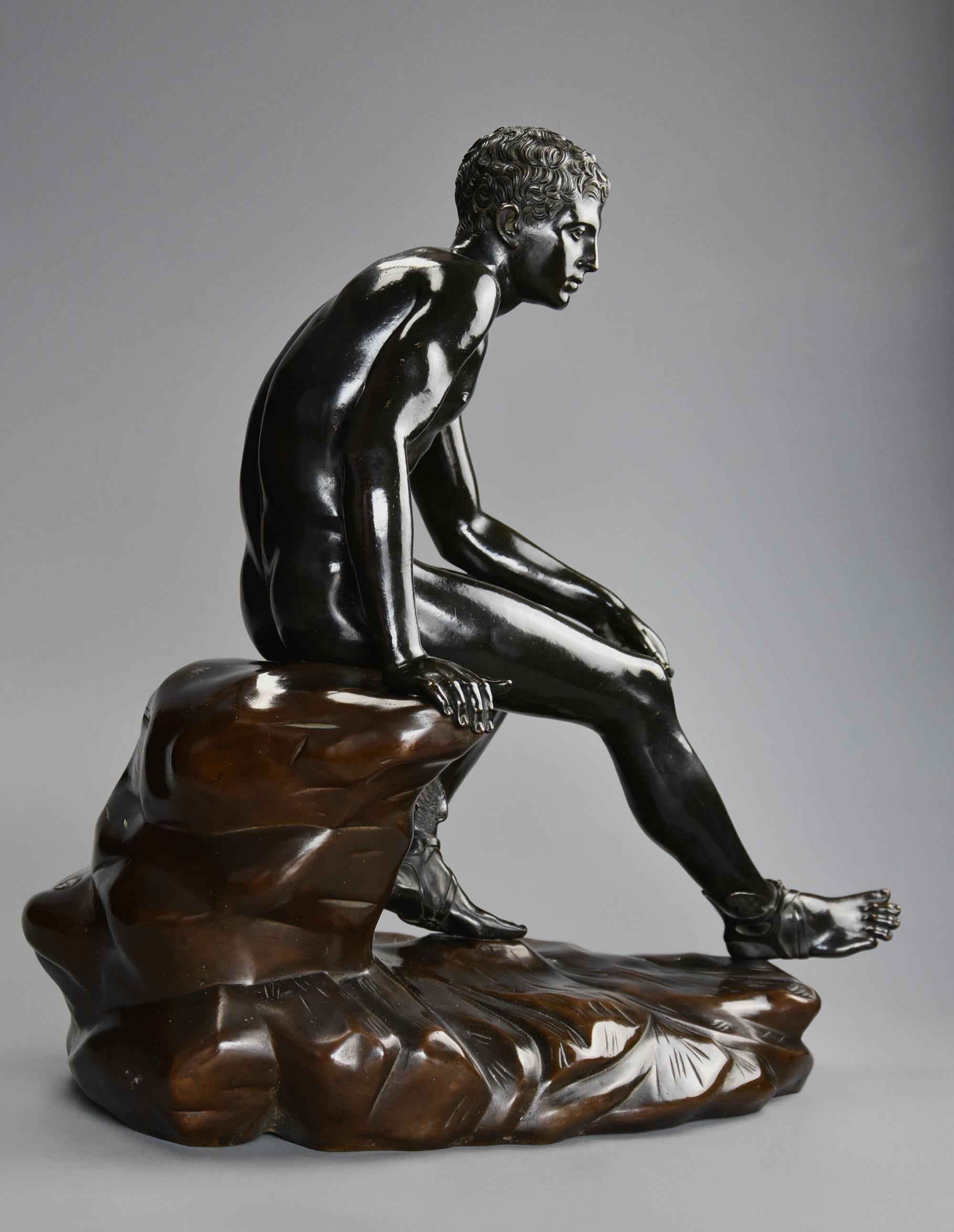 Late 19th Century Grand Tour Italian Bronze of Seated Hermes after the Antique For Sale 5