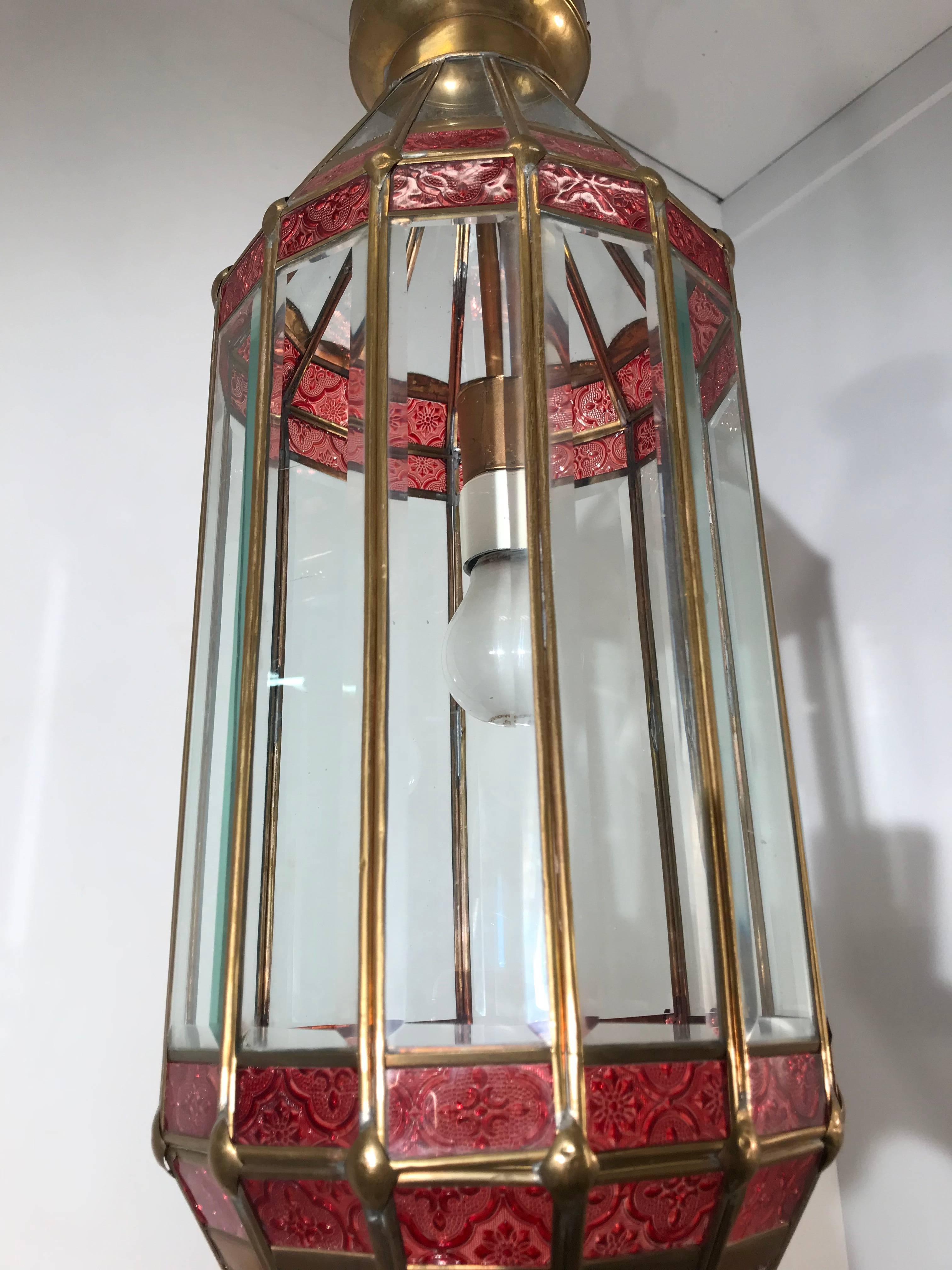 Large Late 20th Century Beveled Glass and Brass Framed Pendant / Lantern Lamp For Sale 8
