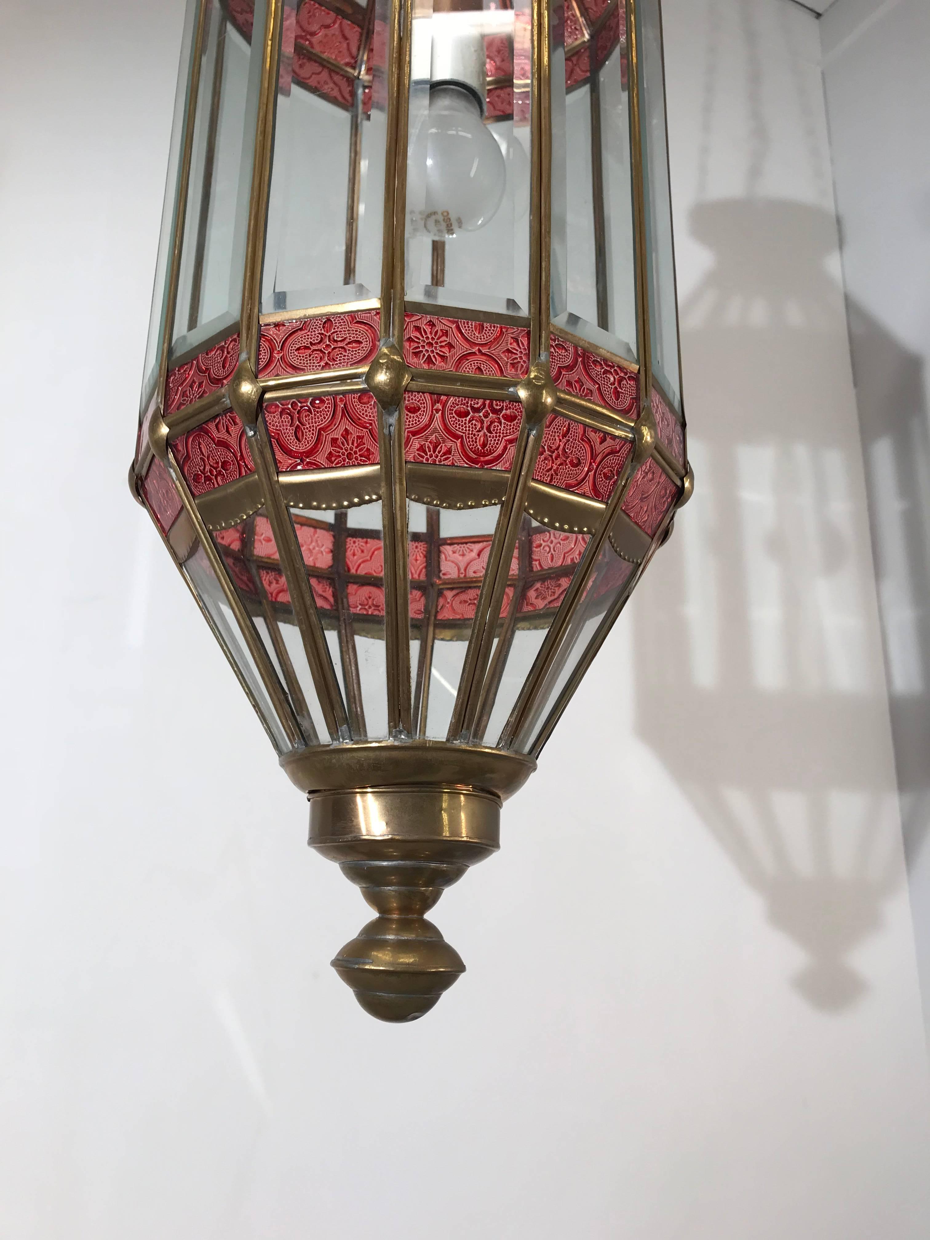 Large Late 20th Century Beveled Glass and Brass Framed Pendant / Lantern Lamp For Sale 11