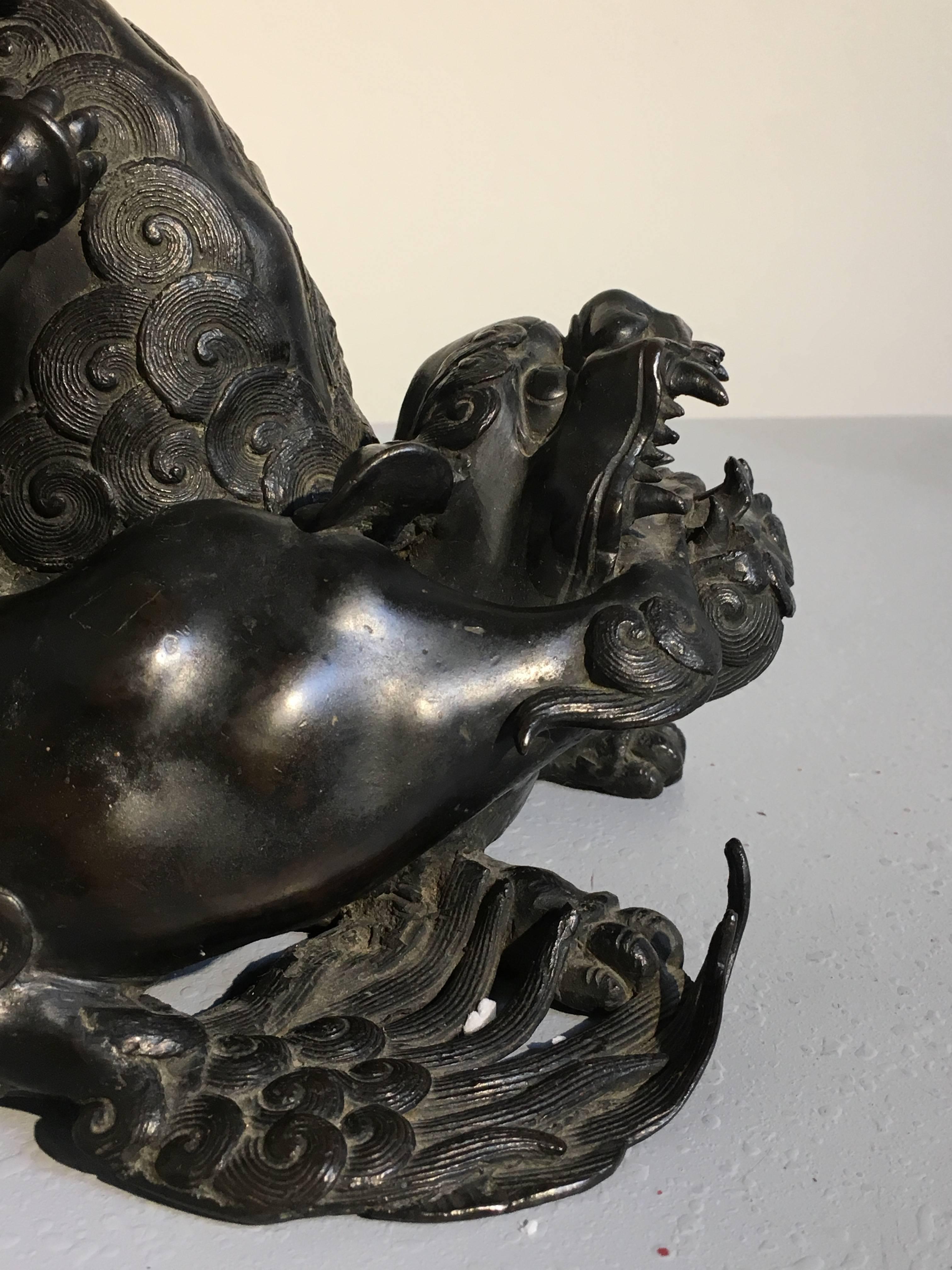 Large Late Qing Dynasty Chinese Cast Bronze Buddhistic Foo Lion Censer For Sale 7