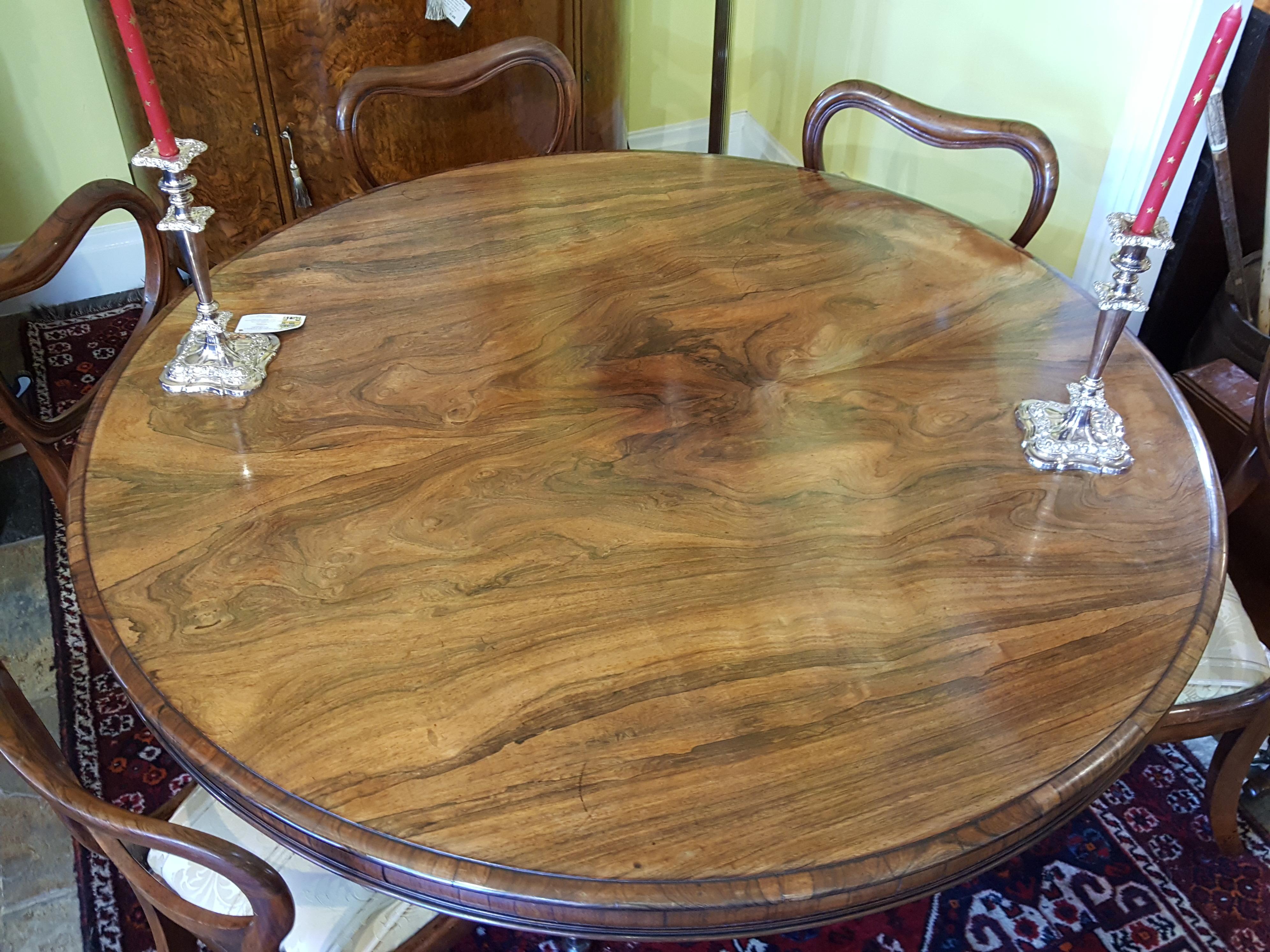 English Large Late Regency Circular Rosewood Dining Table For Sale