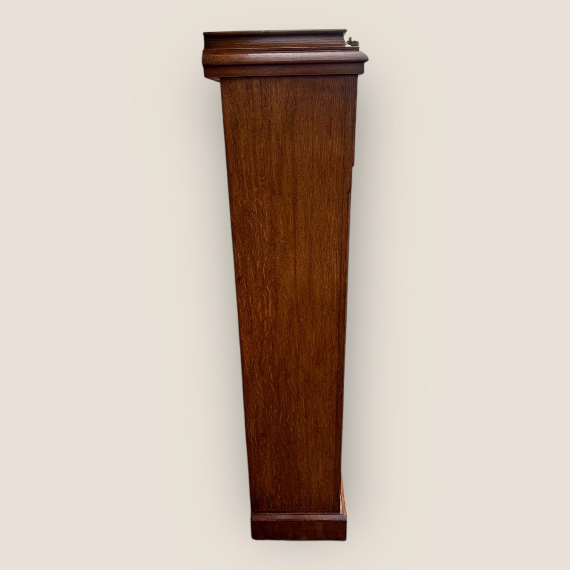 Pelle Grande libreria a giorno tardo-vittoriana in Oak Oak in vendita