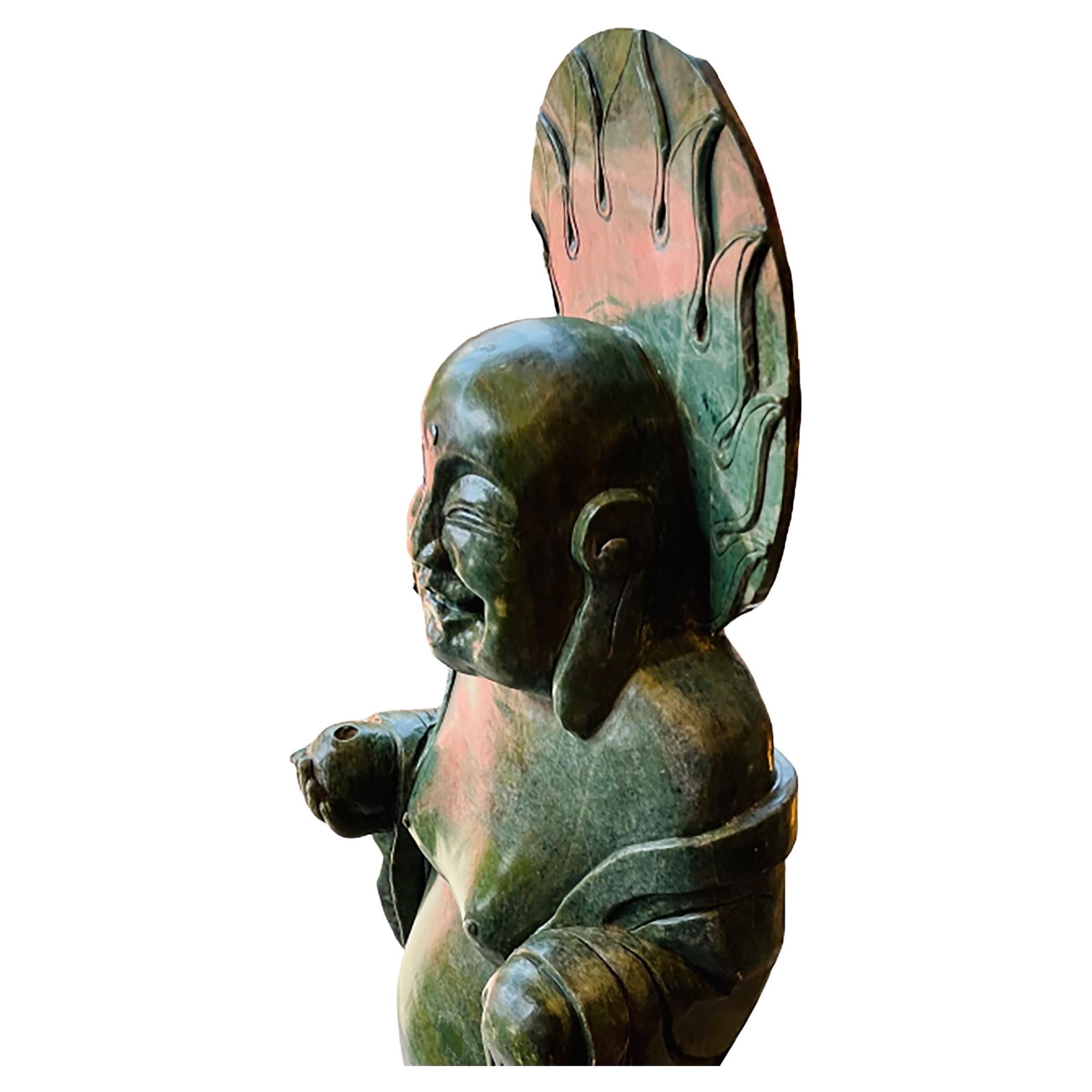 Grande statue de Bouddha riant - Pierre dure verte - Chine - Période : Art nouveau en vente