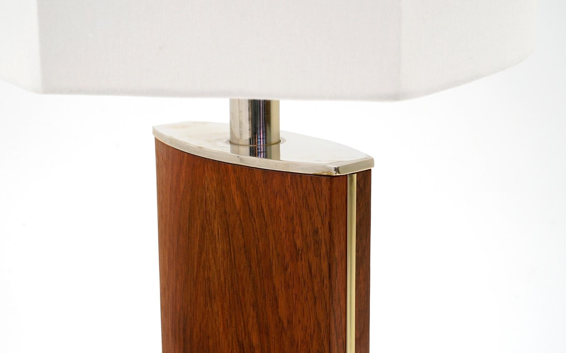North American Large Laurel Table Lamp in Rosewood and Solid Brass, New Custom Shade For Sale