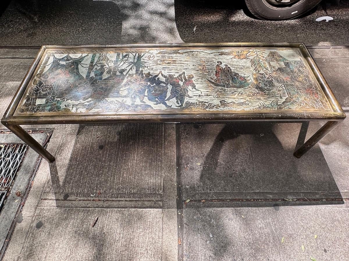 Grande table basse LaVerne en vente 1