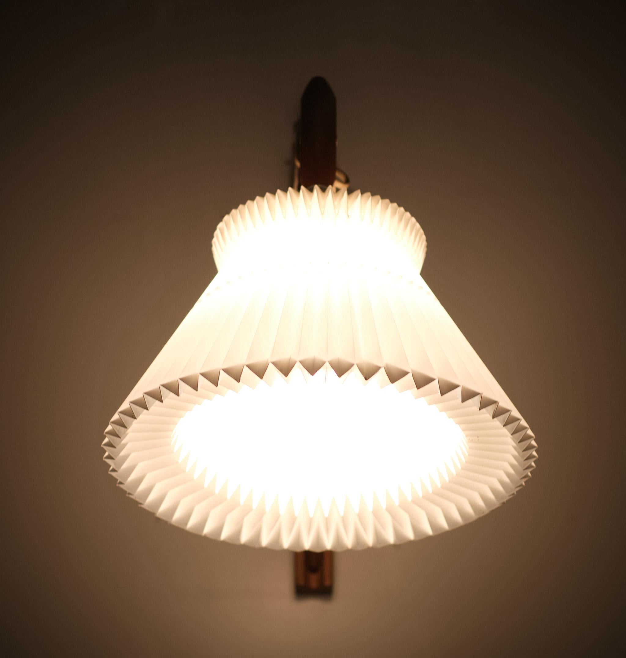 Large Le Klint Teak Scissor Wall Lamp 1950s Demark For Sale 3