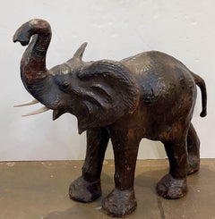Modelo grande de cuero de un elefante de Inglaterra
