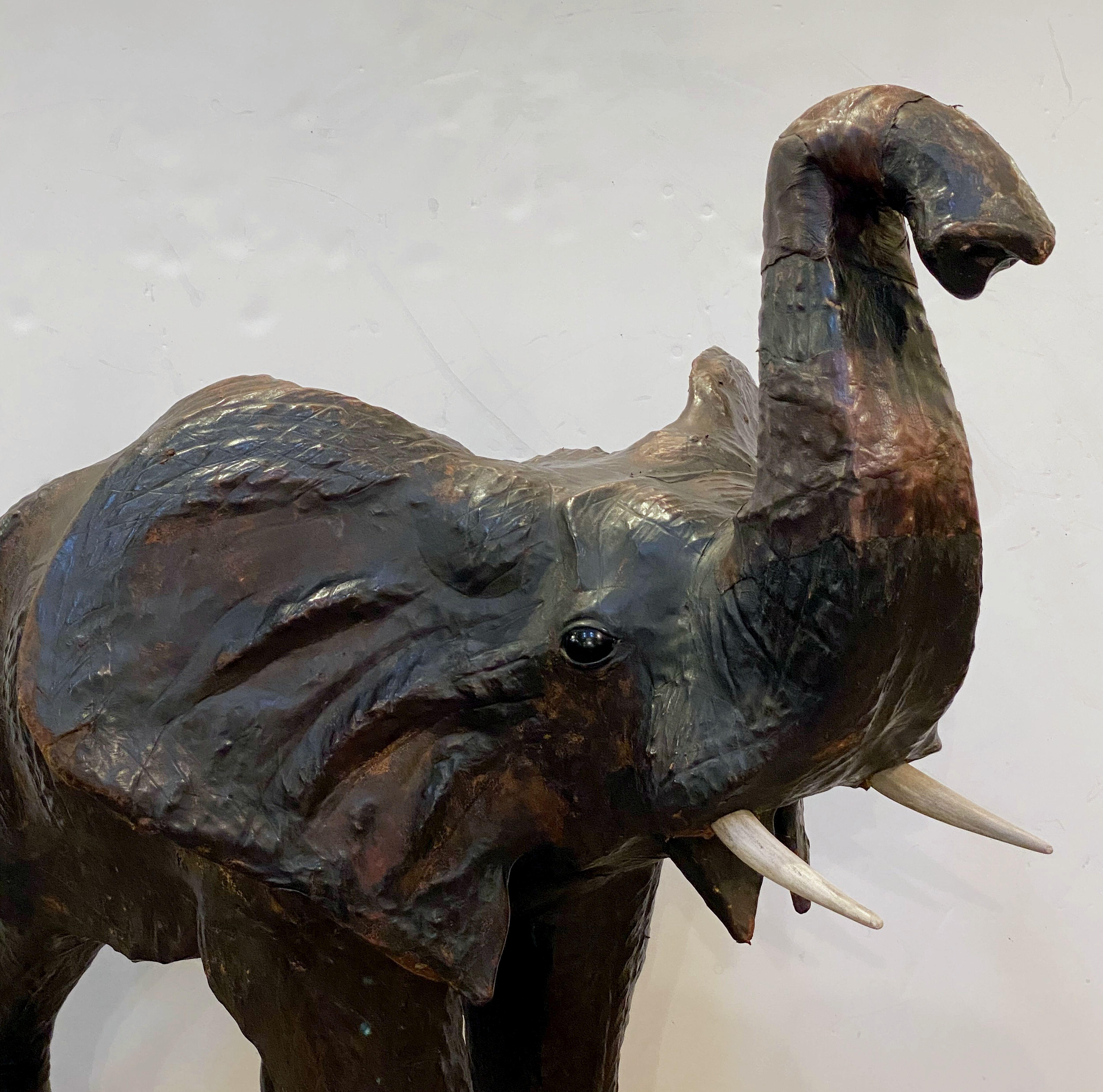 Large Leather Model of an Elephant from England In Good Condition For Sale In Austin, TX