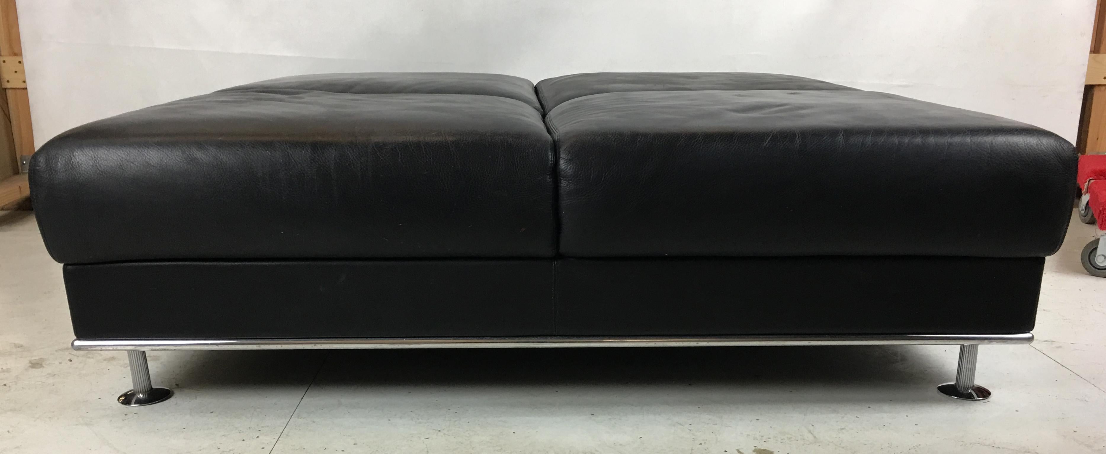 Moderne Très grand pouf en cuir de Matteograssi, Italie en vente