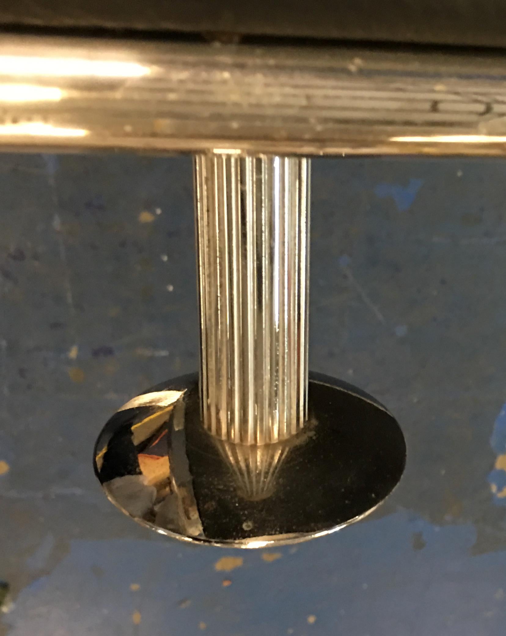 Aluminium Très grand pouf en cuir de Matteograssi, Italie en vente