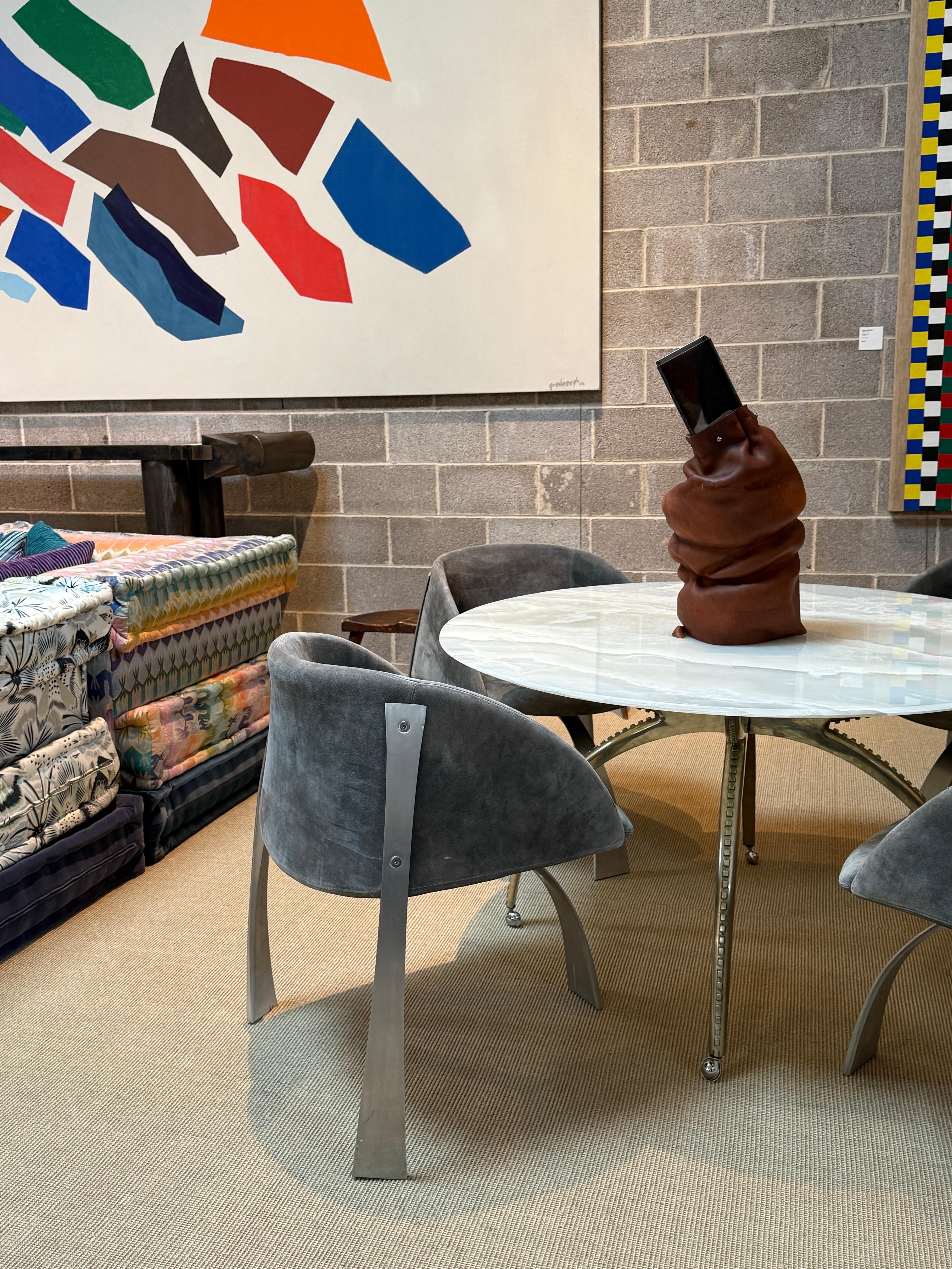 Large Leather Vase by Simon Hasan in vendita 7