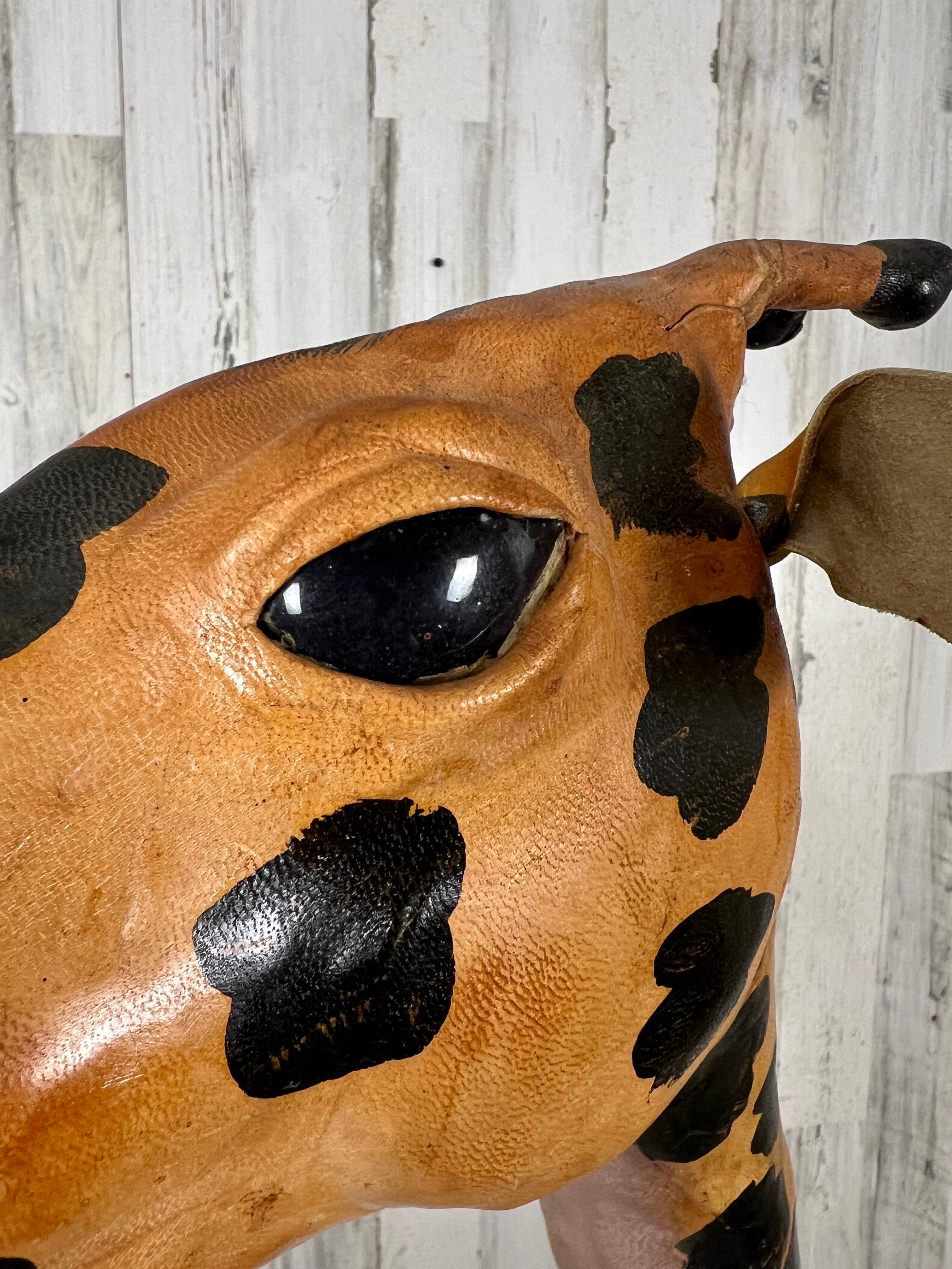Large Leather Wrapped Hand Painted Giraffe Sculpture  In Good Condition For Sale In Denton, TX