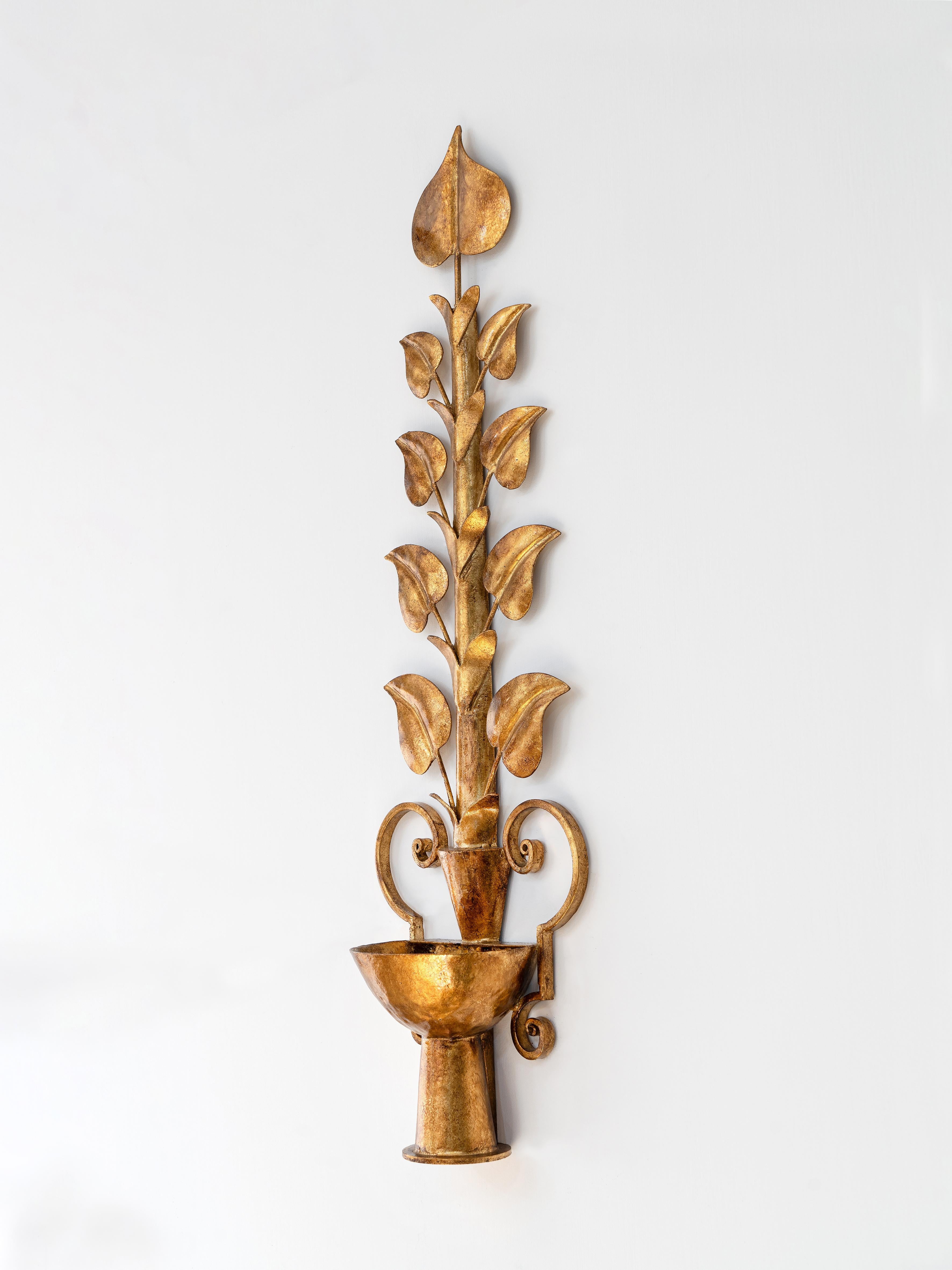 Mid-Century Modern Applique murale Liane en or ancien par Benediko en vente