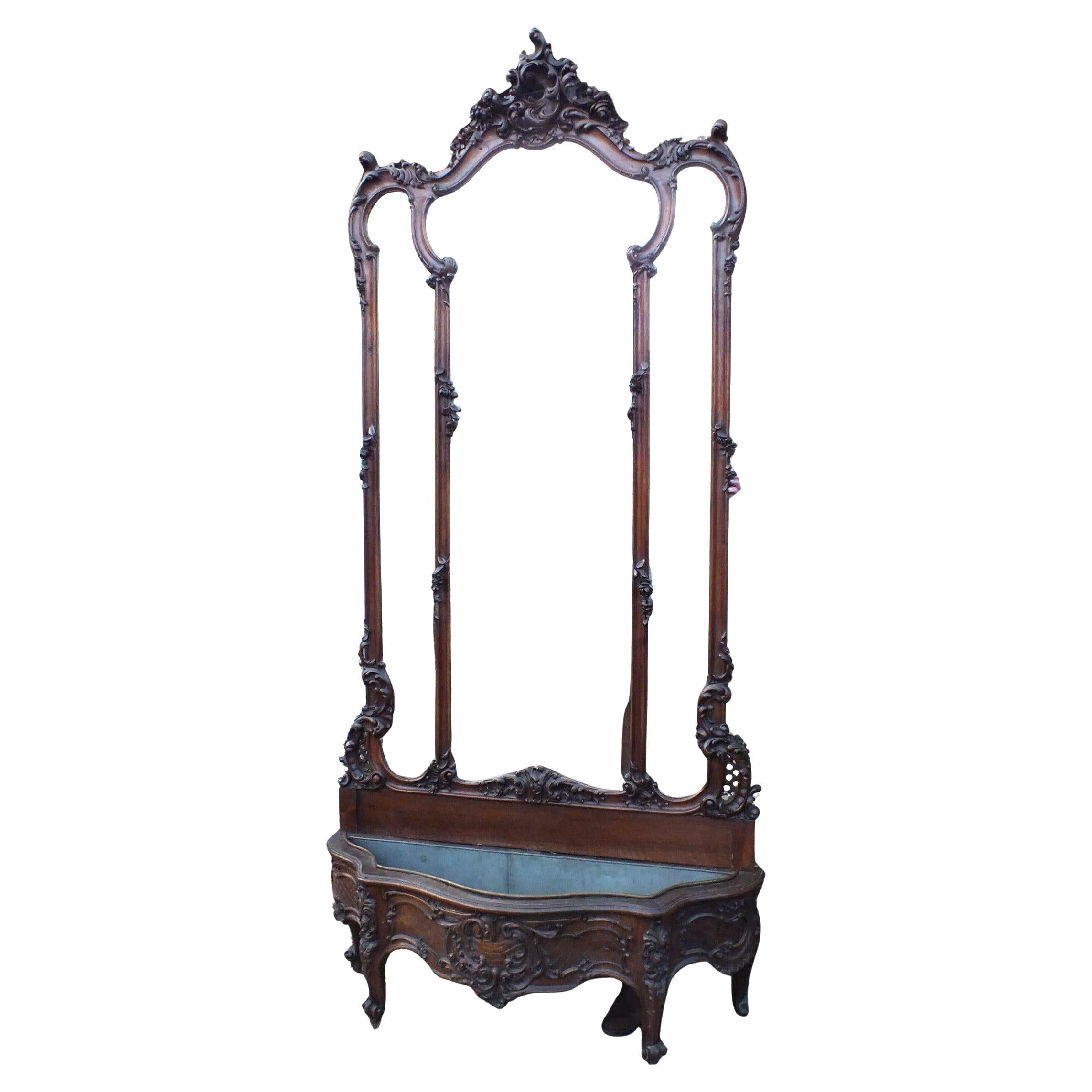 Art nouveau Grand miroir biseauté mural Art Noveau avec jardinière bois noyer années '900 en vente