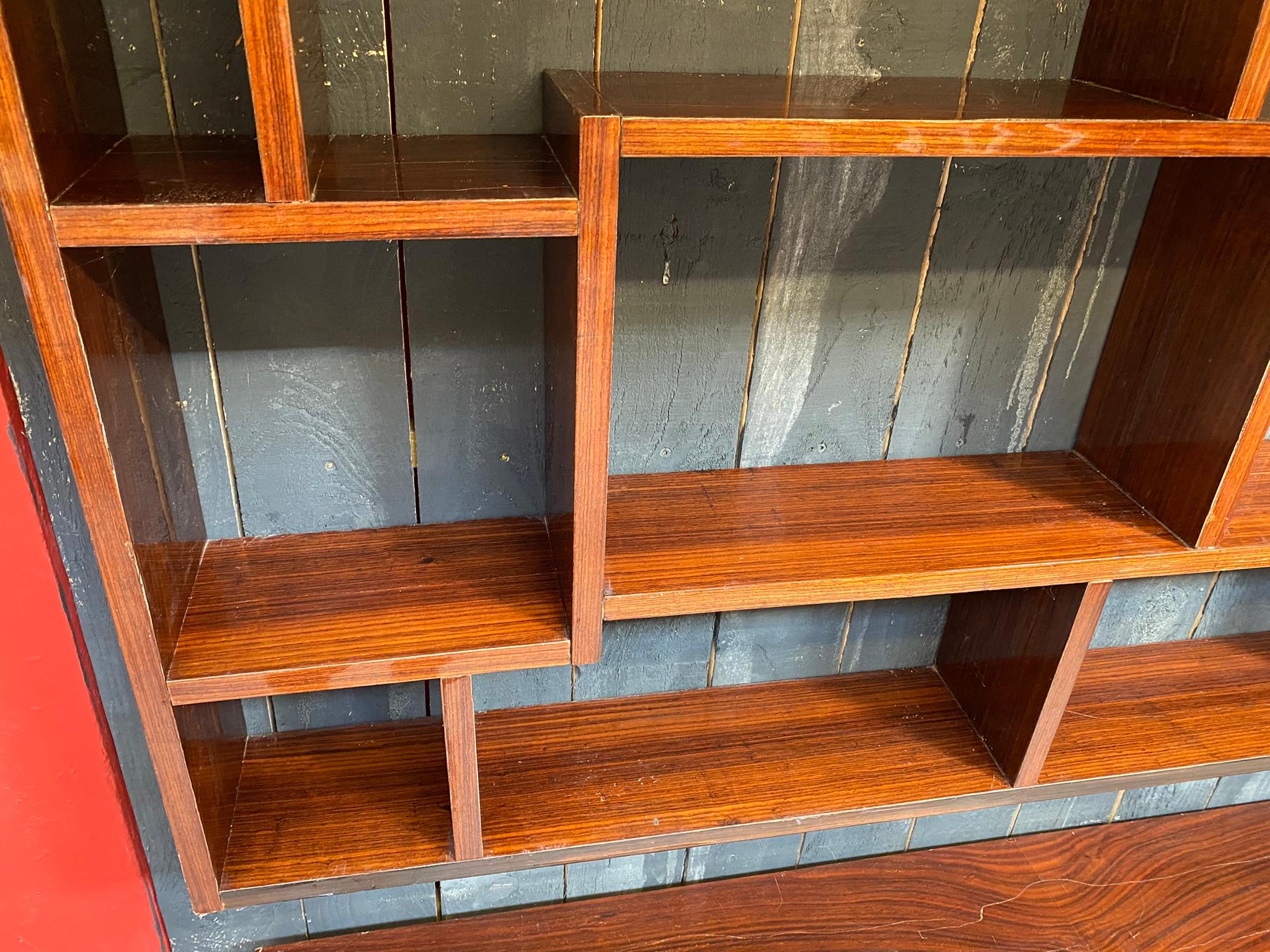 Large Library in Walnut Veneer and Brass circa 1960 For Sale 9