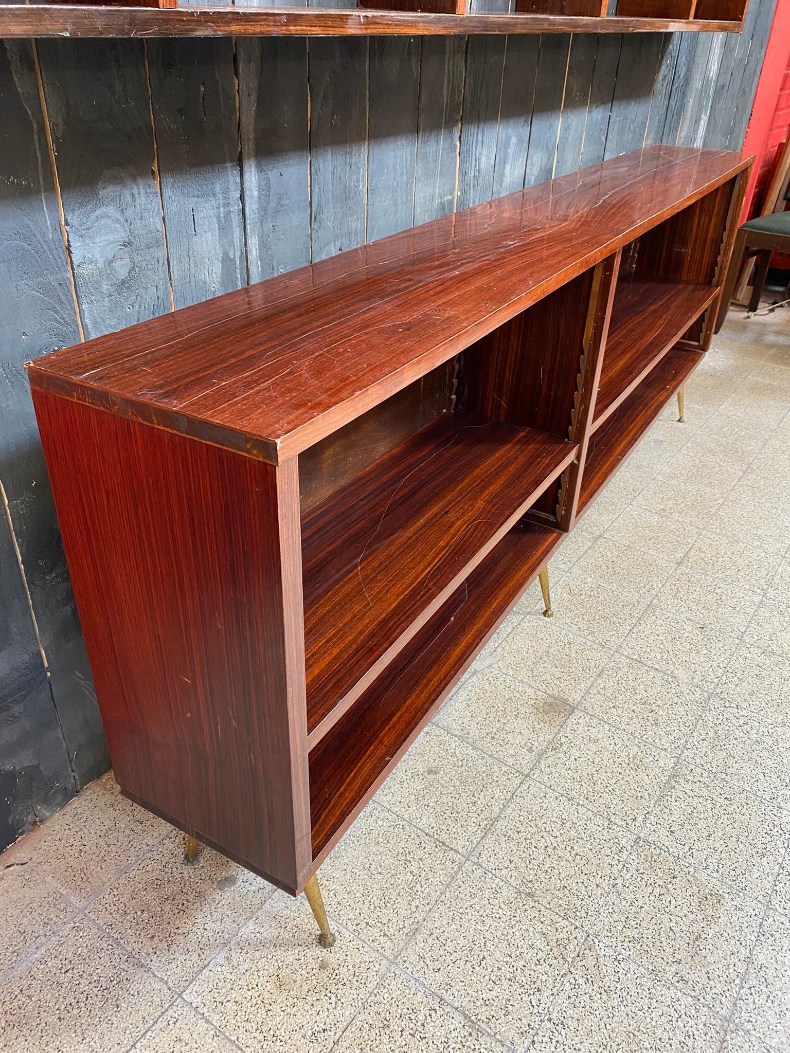 Large Library in Walnut Veneer and Brass circa 1960 For Sale 10