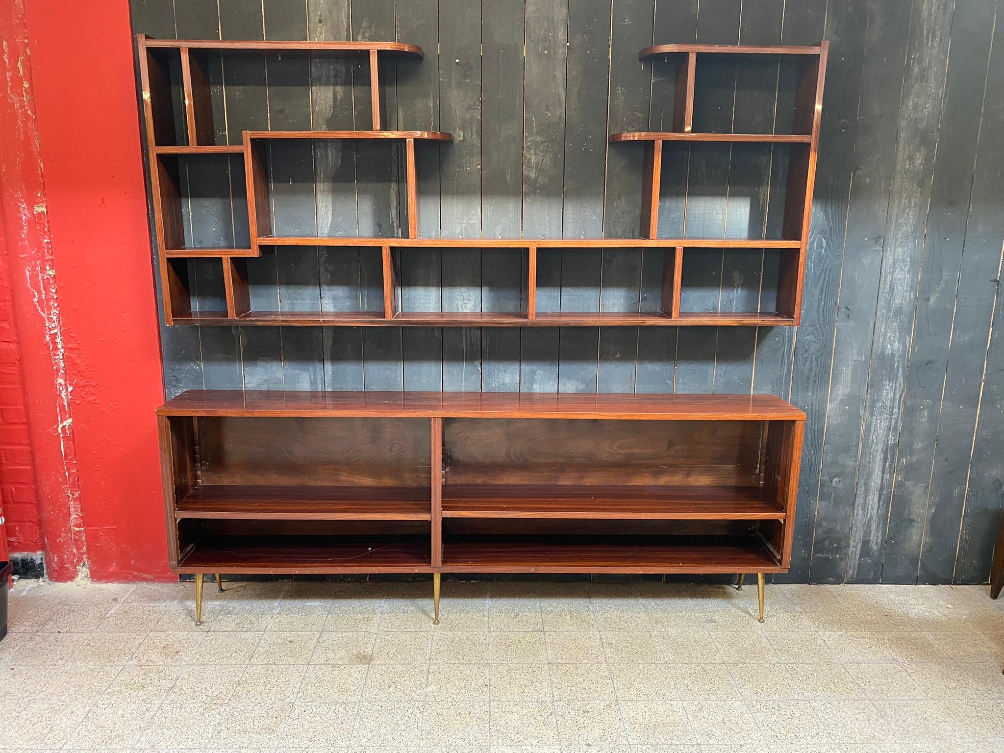 French Large Library in Walnut Veneer and Brass circa 1960 For Sale