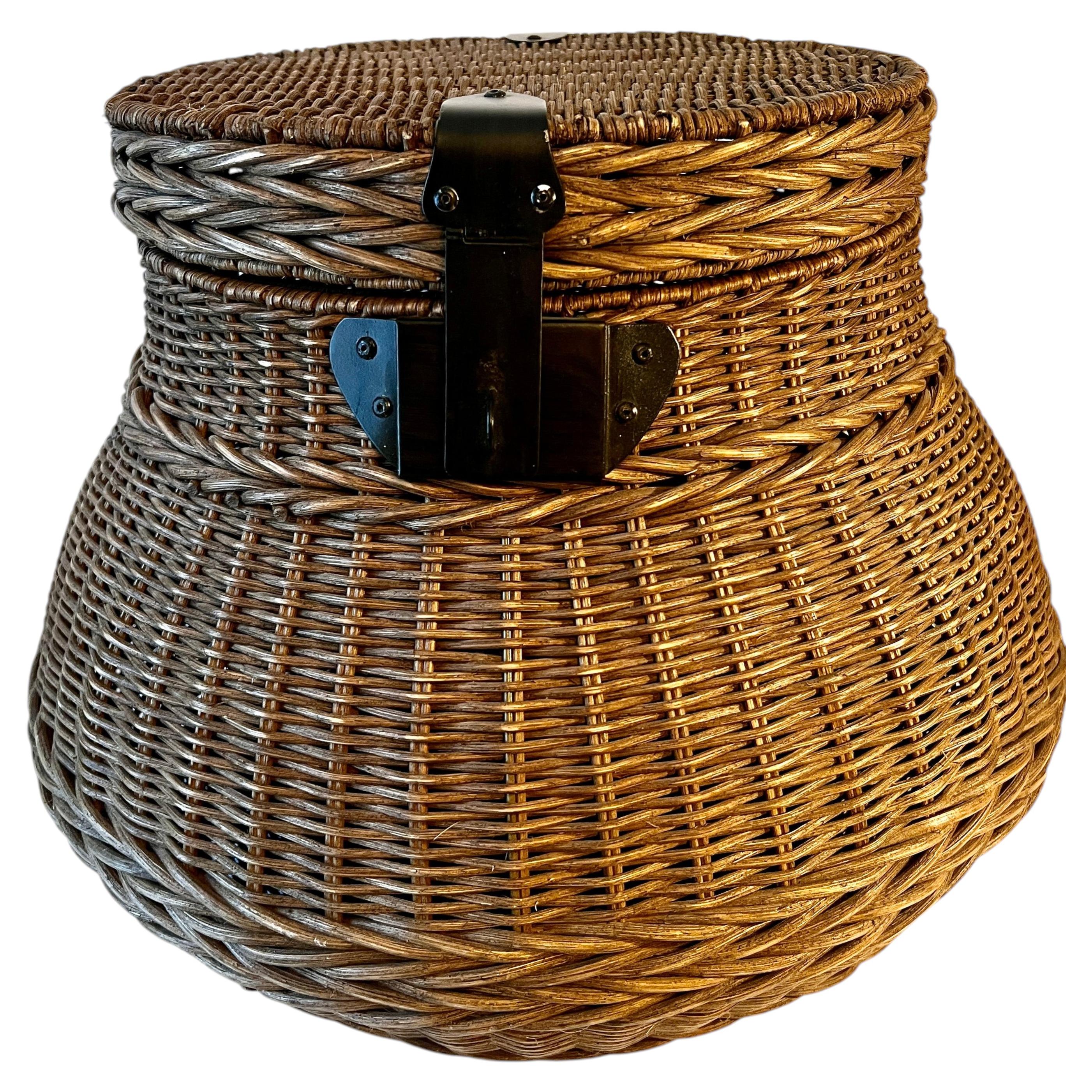 Large Lidded Hand Woven Basket '