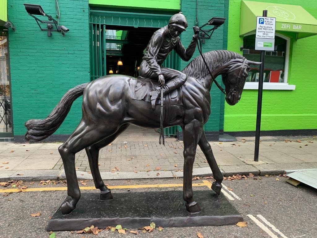 Large Life-Size Bronze Horse and Jockey Statue, 20th Century For Sale 13