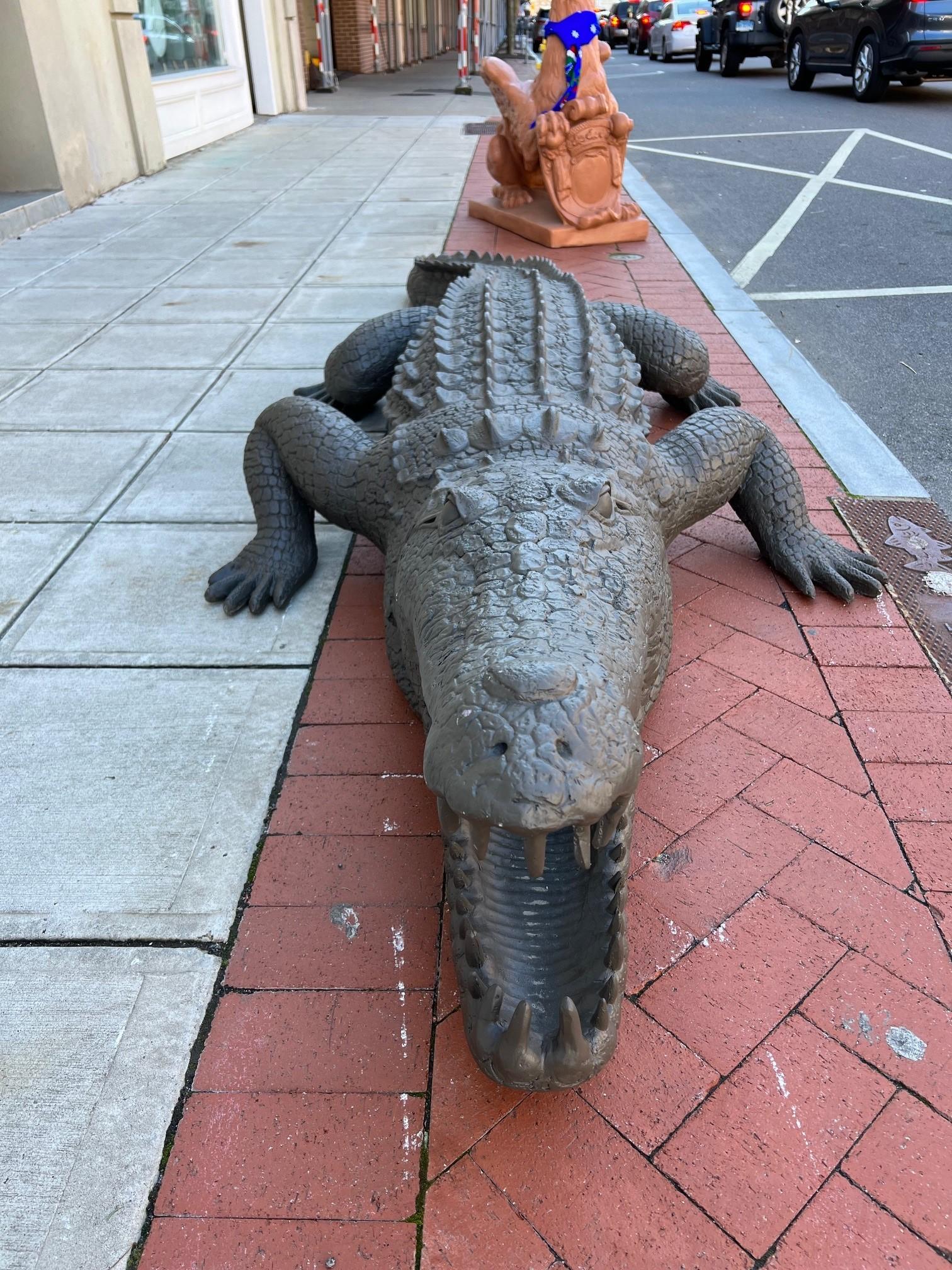 Large Lifesize Fiberglass American Alligator  In Good Condition For Sale In Stamford, CT