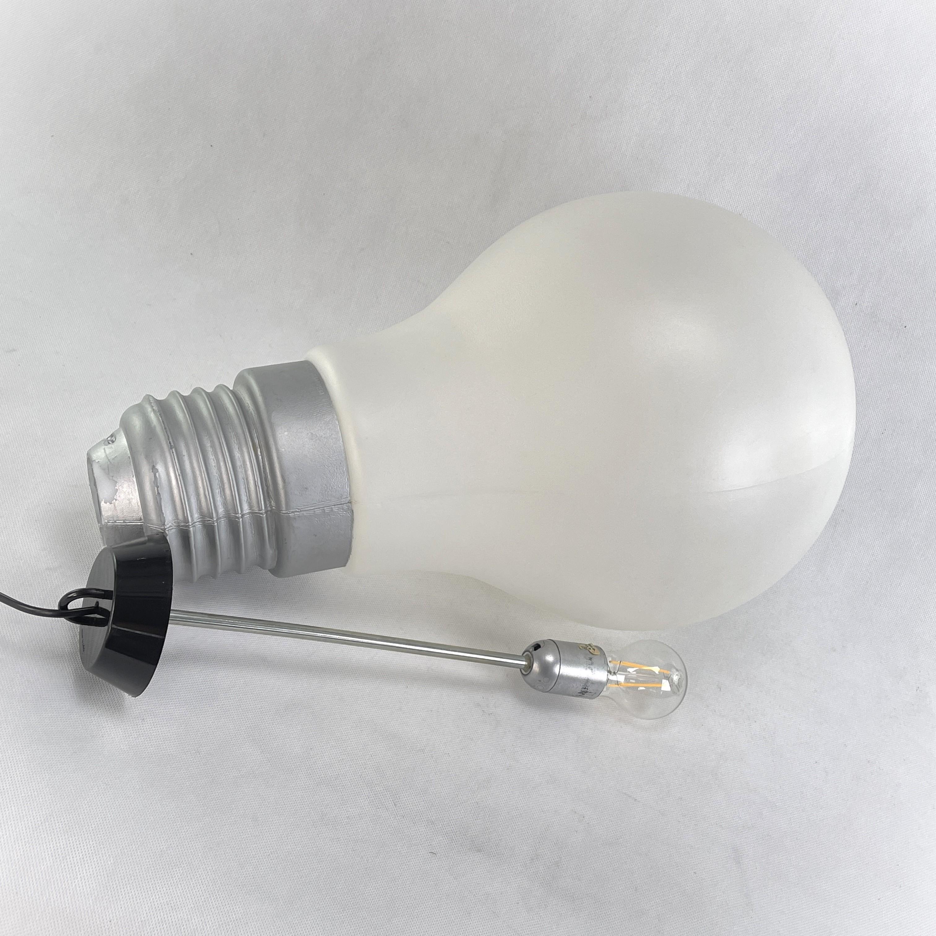 lampe ampoule suspendue