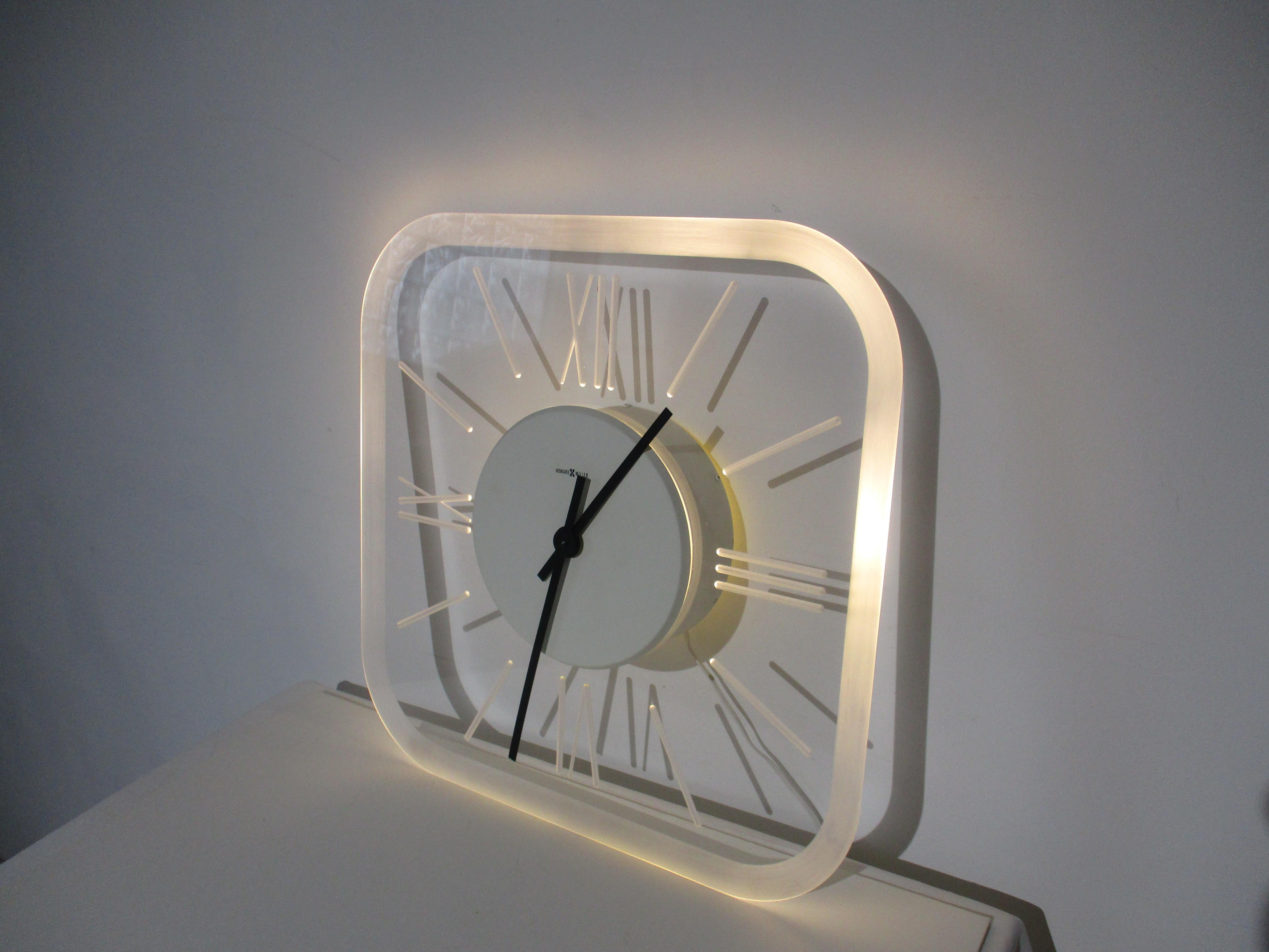Large Light Up Howard Miller Lucite Wall Clock In Good Condition For Sale In Cincinnati, OH