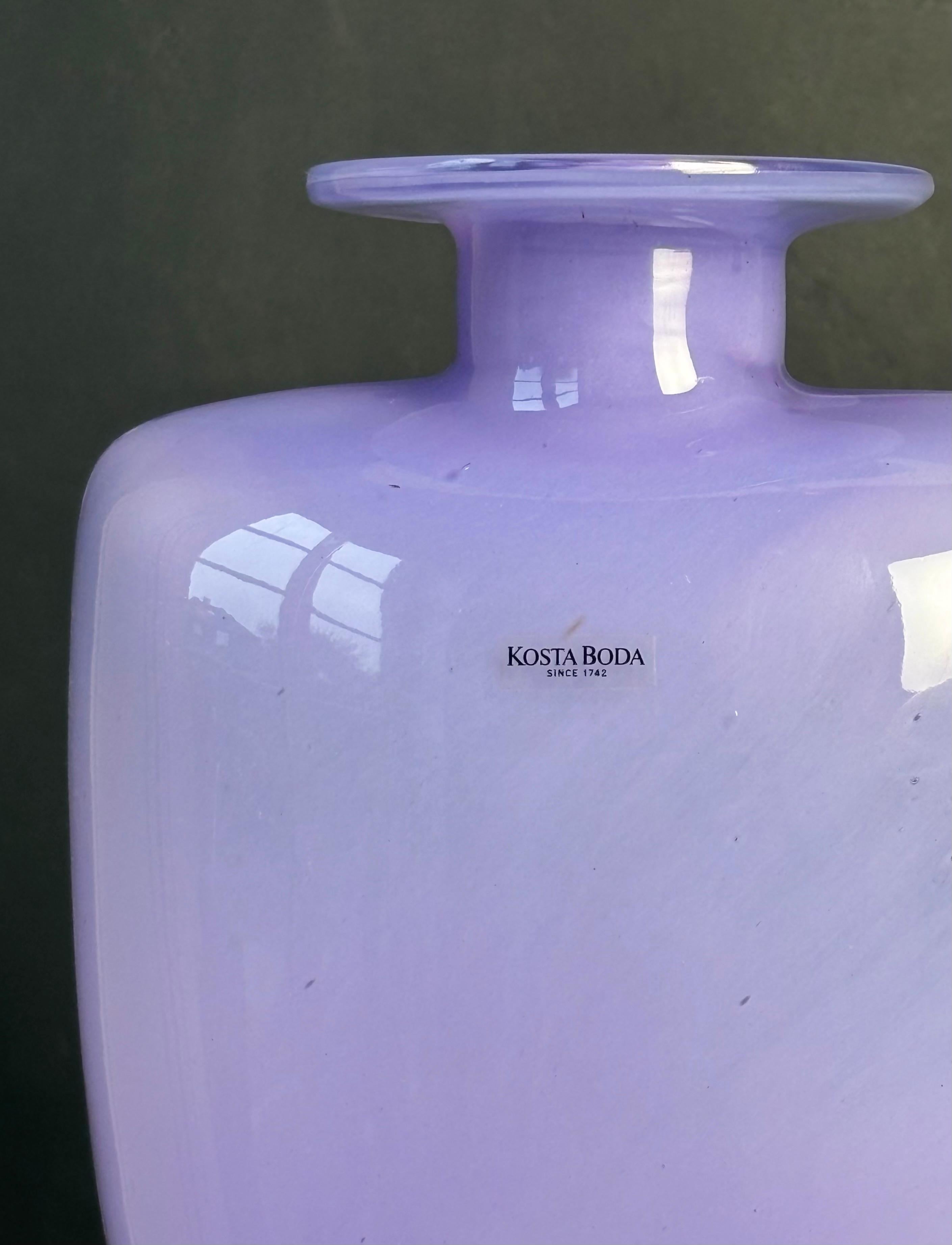 Hand-Crafted Large Lilac Kosta Boda Art Glass Vase by Kjell Engman, 1980s For Sale