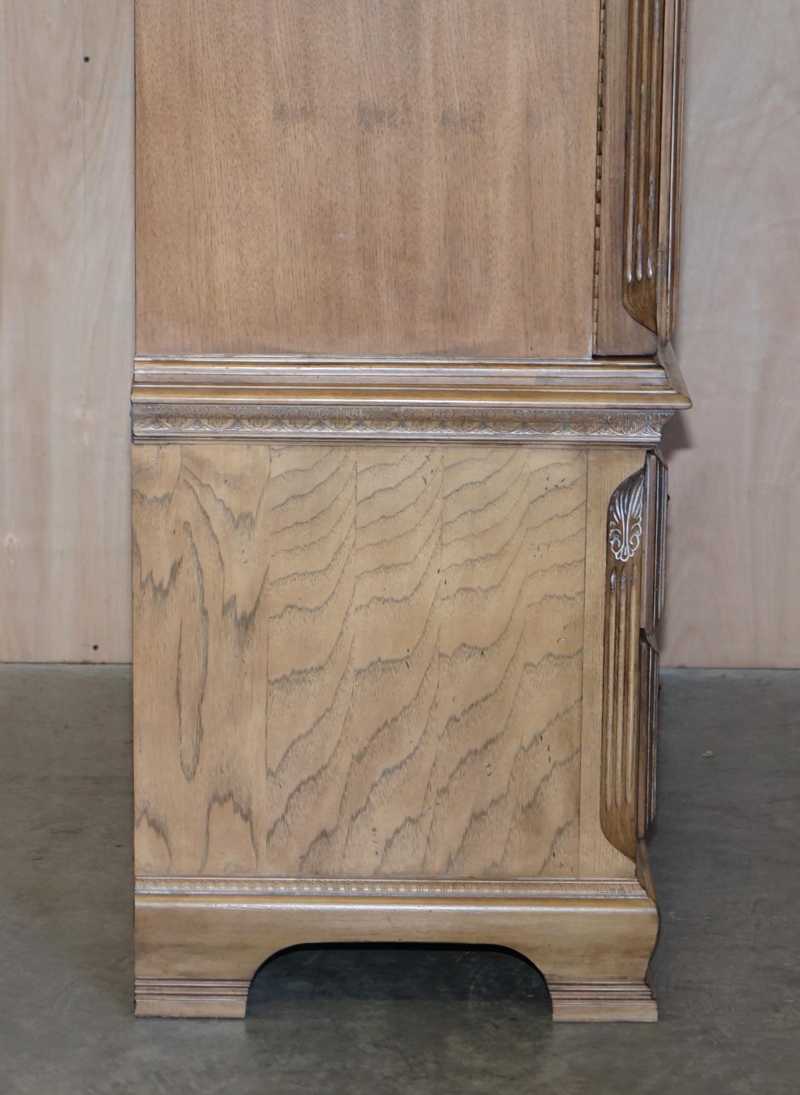 Large Limed Oak Media Cabinet Cupboard Prince Charles Fleur De Lis Feather Crest For Sale 3