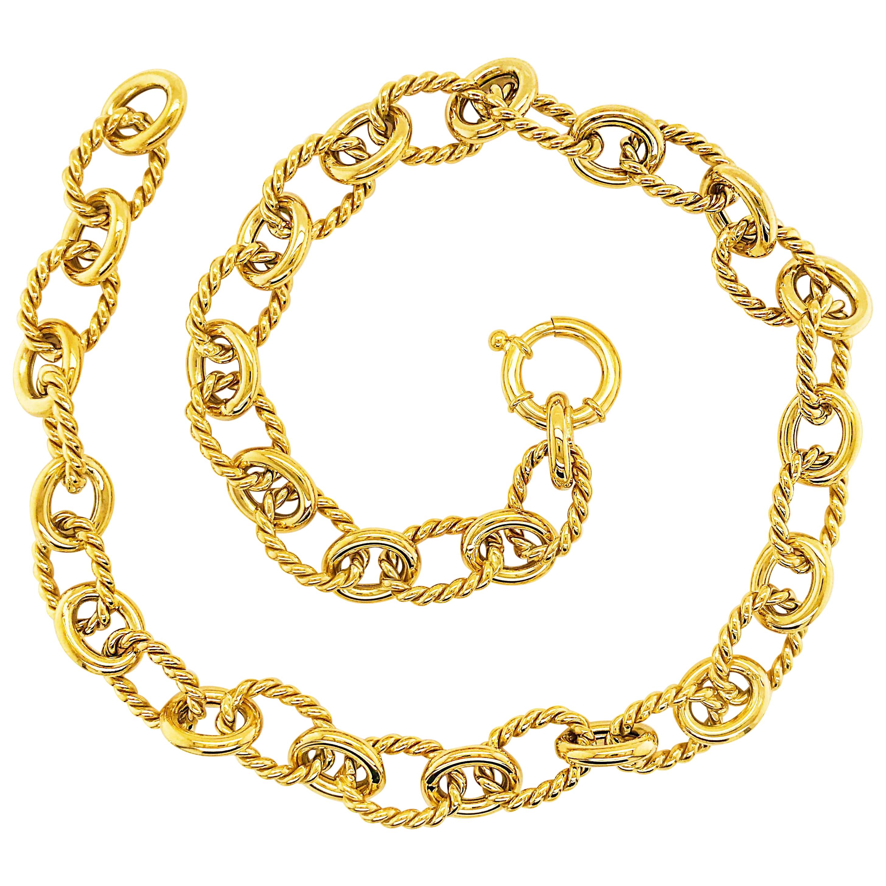 Large Link Chain Necklace 14 Karat Gold and Polished Oval Links-Chain For Sale