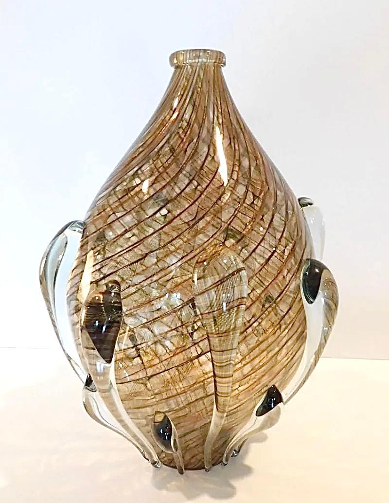 Amazing and Large Lino Tagliapietra Murano vase signed and dated 1990. This is not an Effetre piece, but a one of a kind execution by Recently retired maestro Lino Tagliapietra. 

After over 70 years of glass blowing Lino Tagliapietra is widely