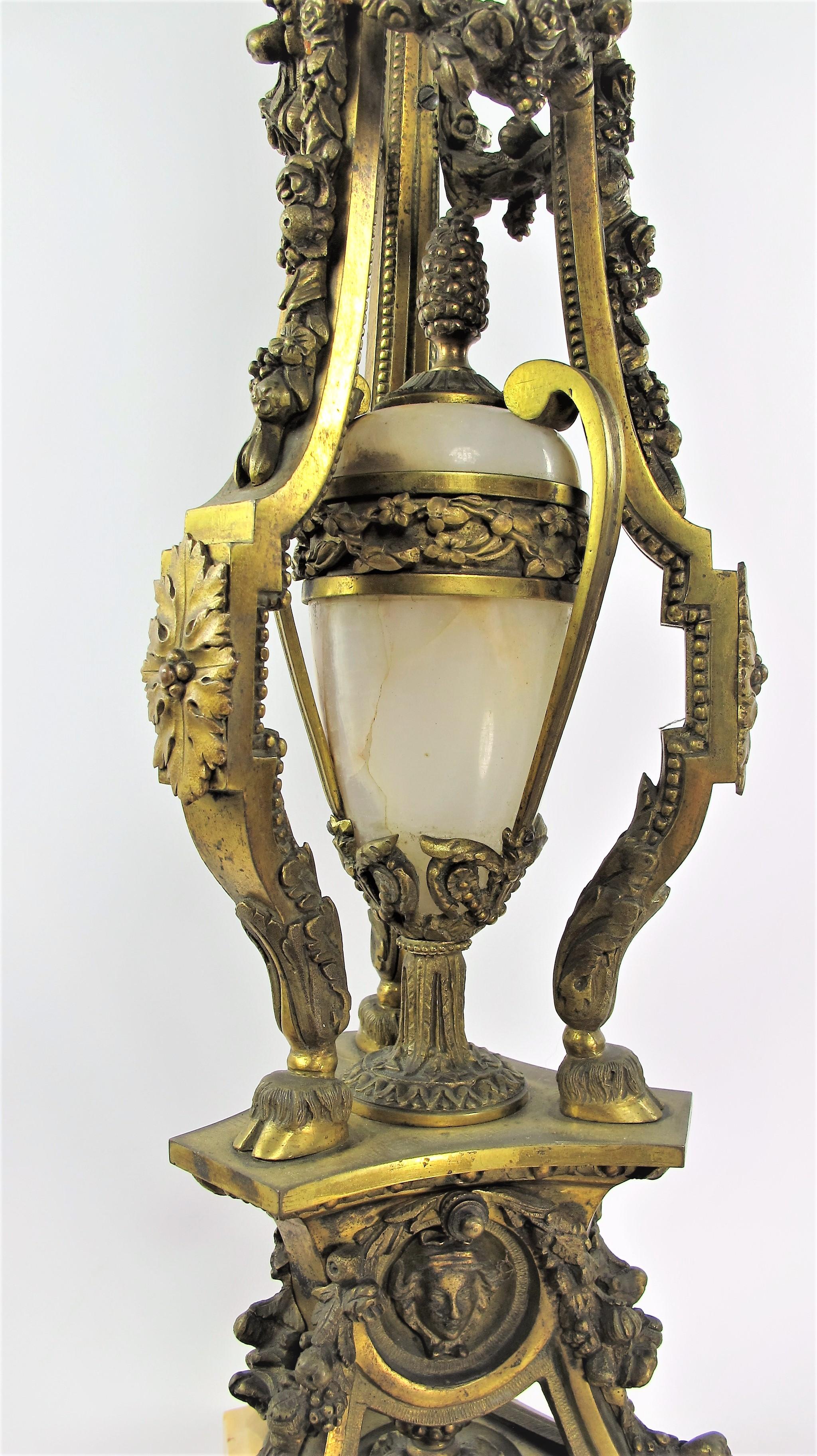Neoclassical Large Living Room Lamp in Gilt-Bronze and Onyx, by Léon Marchand (1831-1899) For Sale