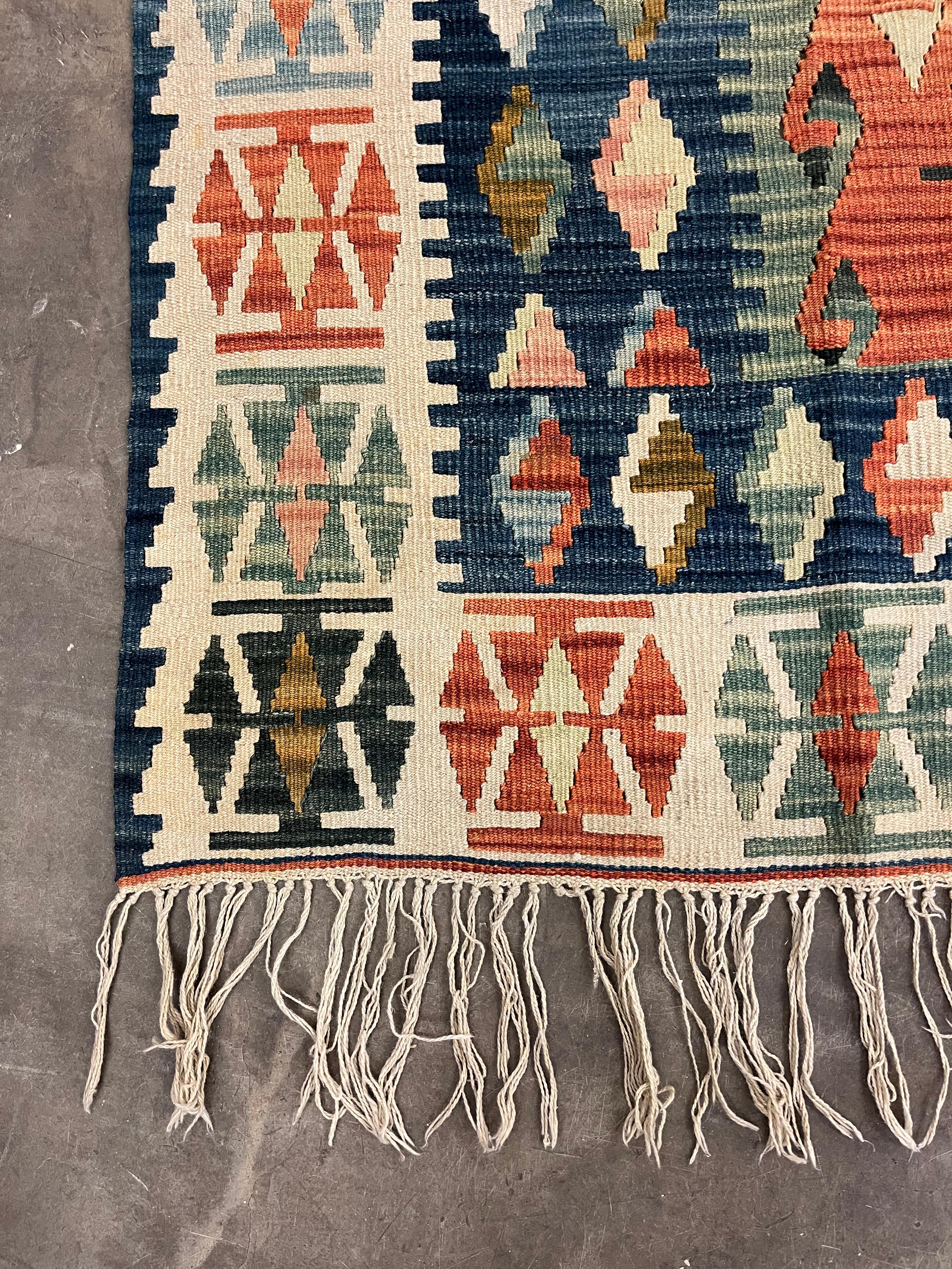 Turkish Large Living Room Vintage Kilim Rug, Handmade Geometric Wool Flatweave Carpet For Sale