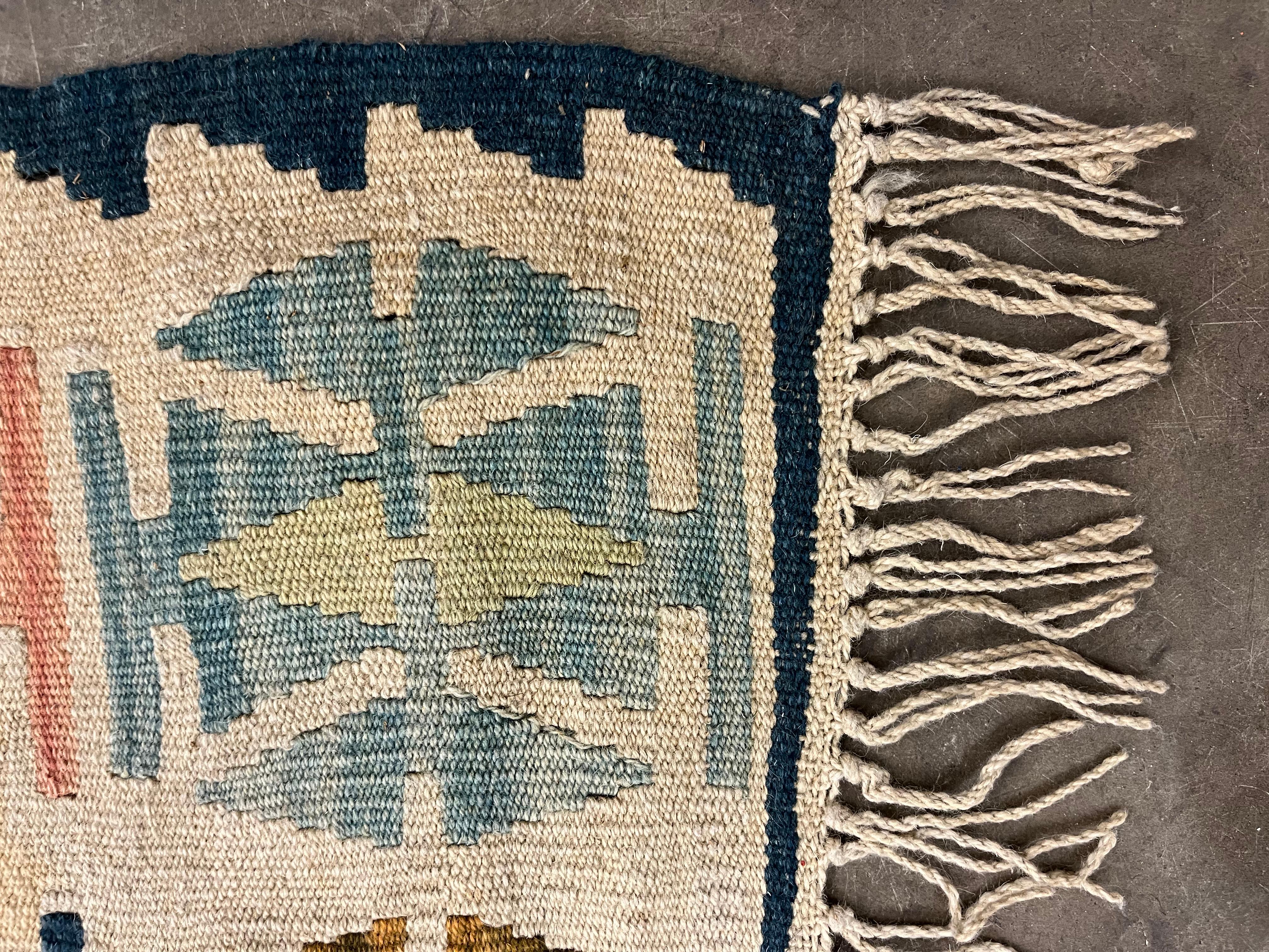 Large Living Room Vintage Kilim Rug, Handmade Geometric Wool Flatweave Carpet In Excellent Condition For Sale In Wembley, GB