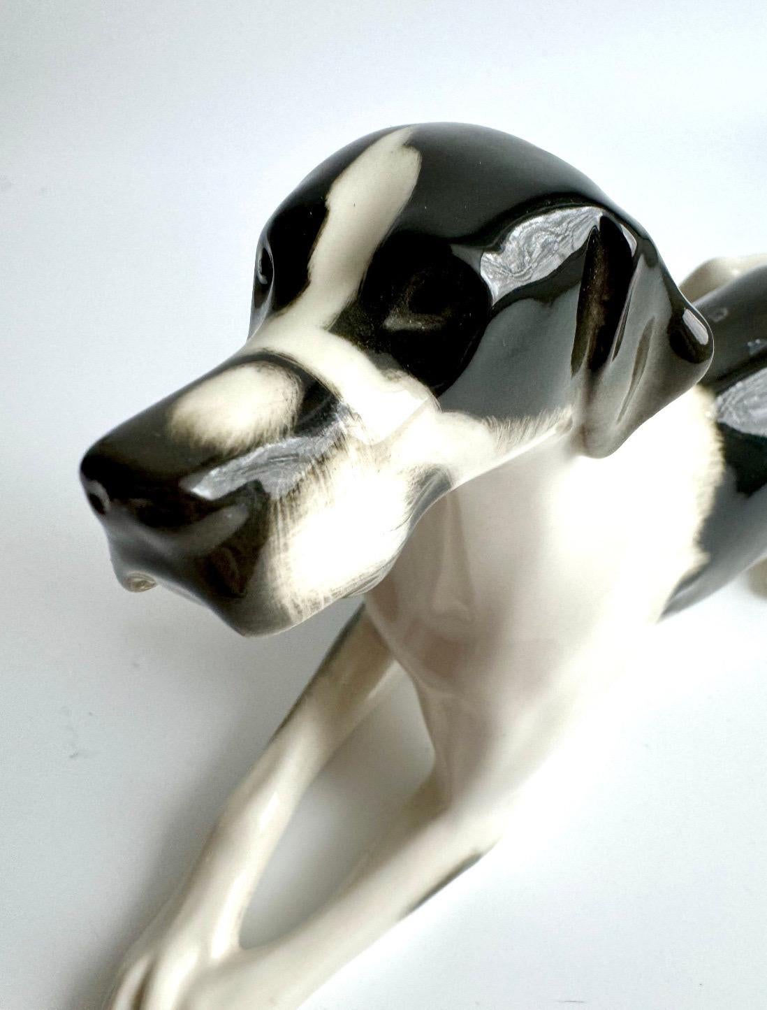 20th Century Large Lomonosov Russian Porcelain Black/ White English Pointer Dog Figurine For Sale