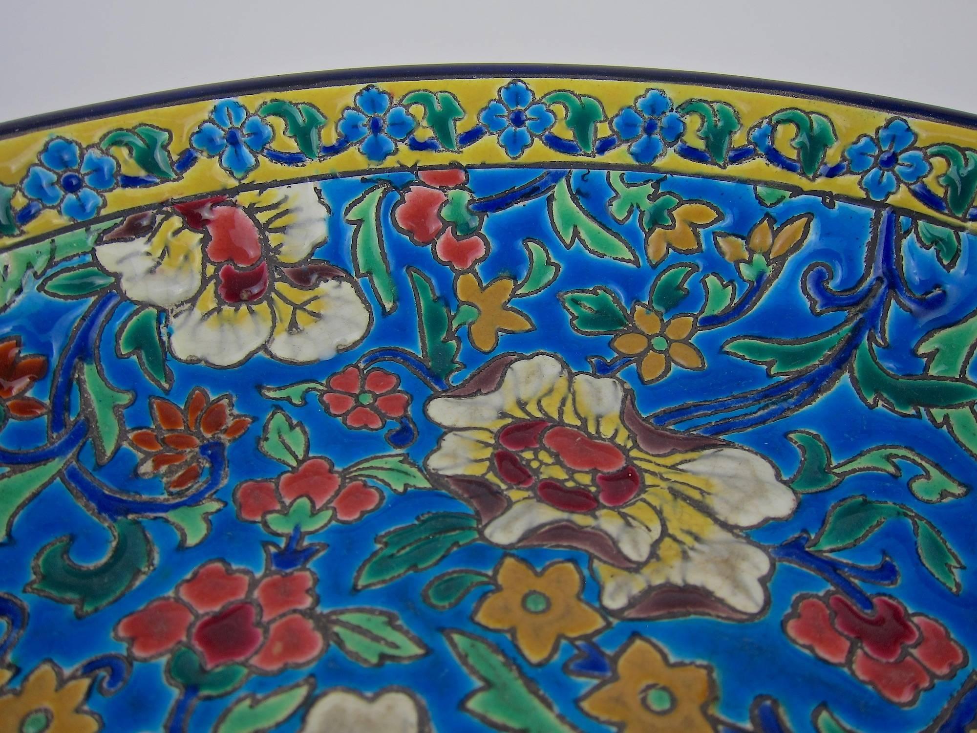 Large Longwy French Faience Centerpiece Bowl from the Art Deco Period In Good Condition In Los Angeles, CA