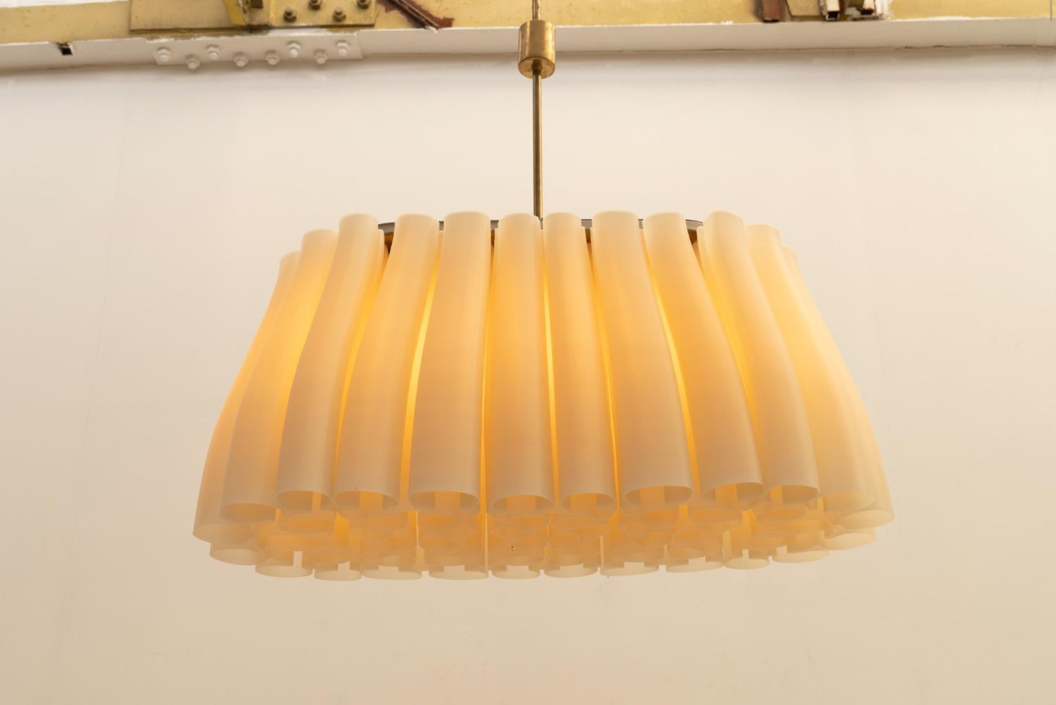 Contemporary Large Lotus chandelier  For Sale