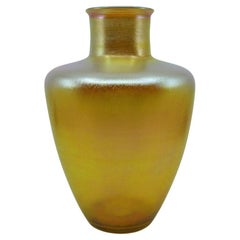Large Louis Comfort Tiffany Gold Favrile Art Glass Urn Vase, LCT, circa 1918