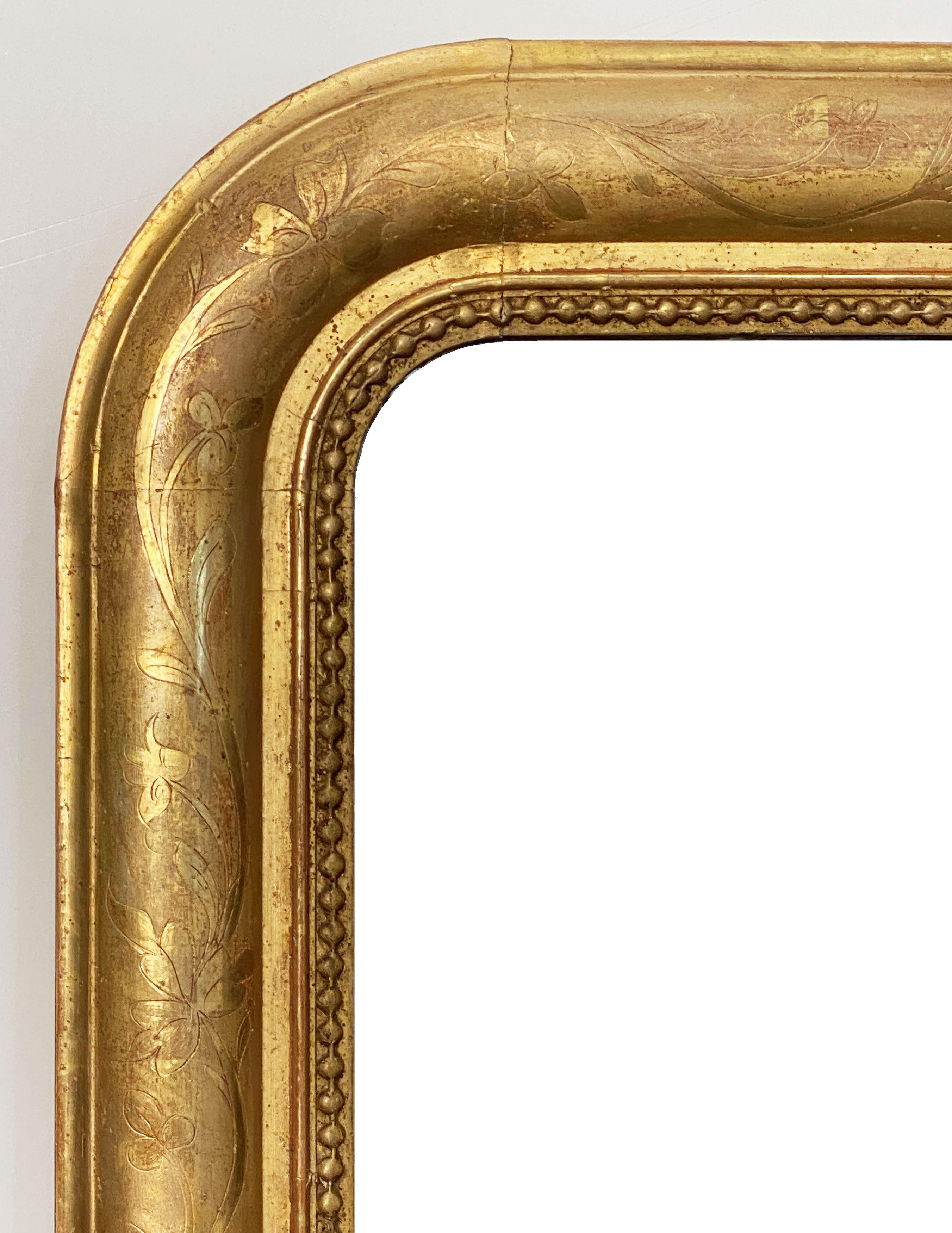 19th Century Large Louis Philippe Arch Top Gilt Mirror from France (H 38 1/2 x W 25 1/8) For Sale