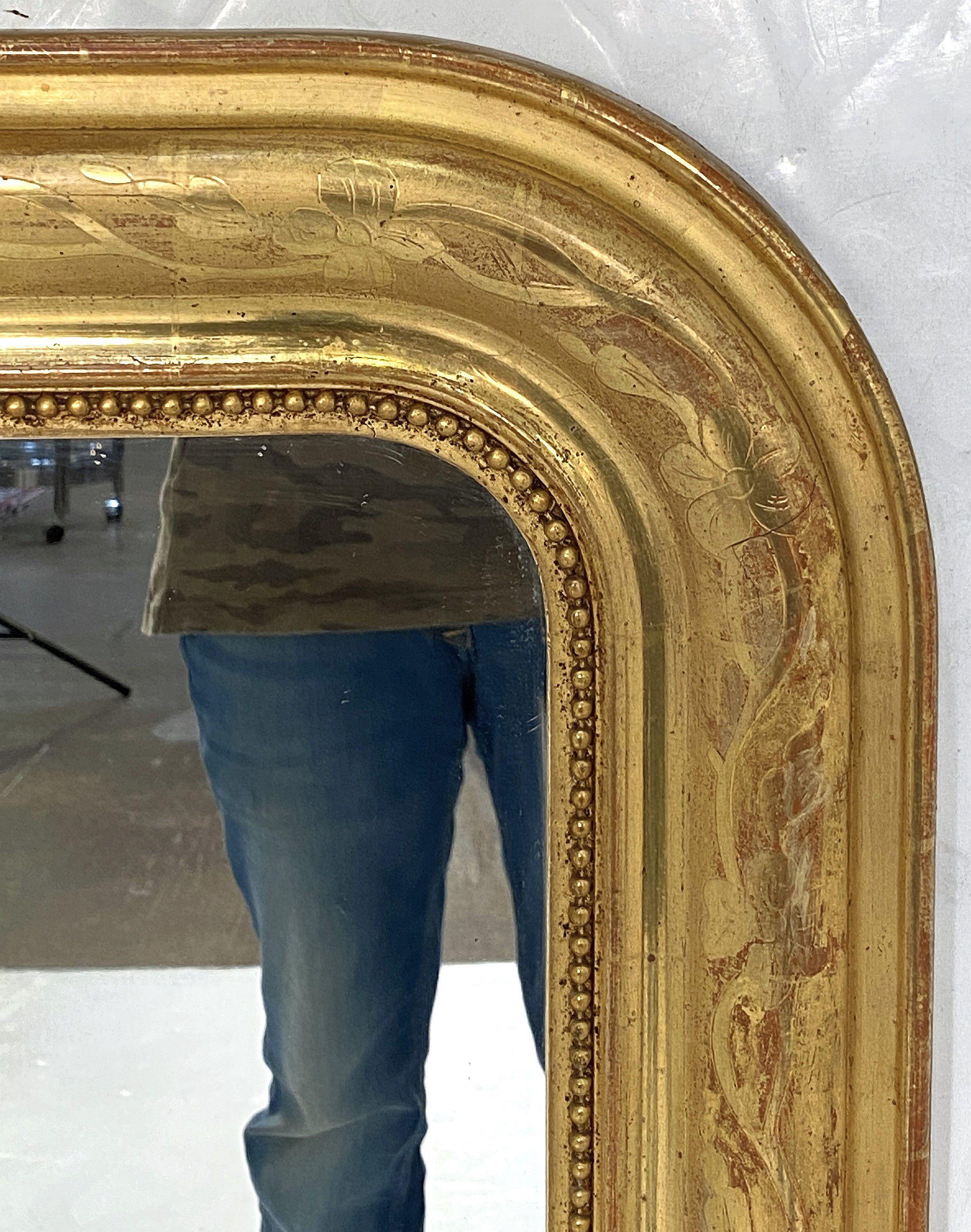 Large Louis Philippe Arch Top Gilt Mirror (H 42 3/4 x W 34 1/4) 1