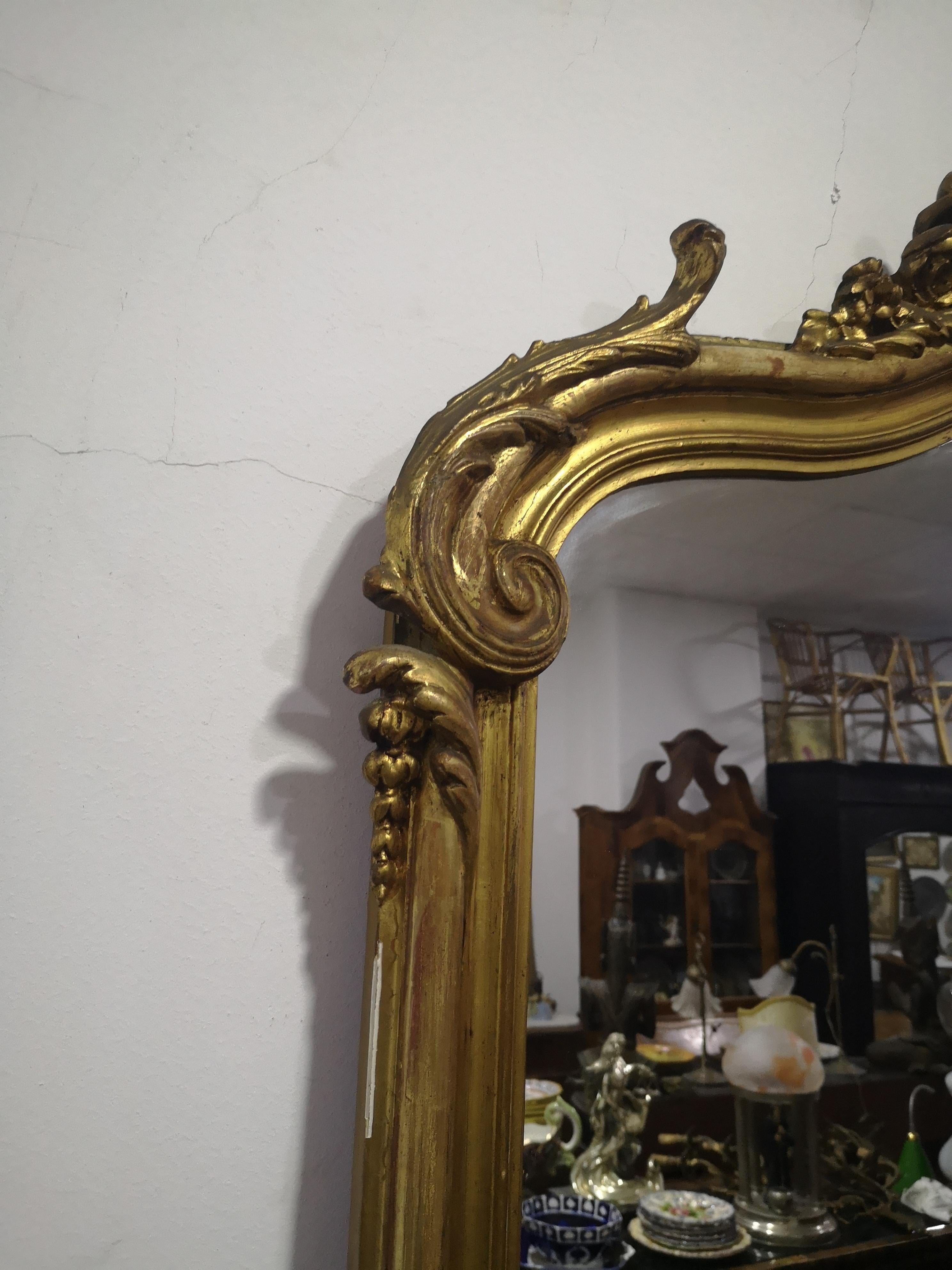 Legno Large Louis Philippe mirror from the end of the 19th century in vendita