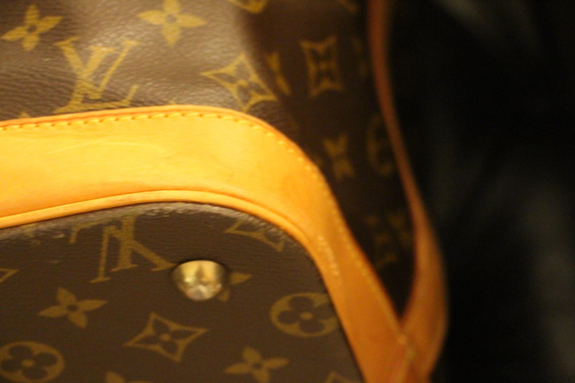 Large Louis Vuitton Bag 50, Large Louis Vuitton Duffle Bag, Louis Vuitton Travel 5