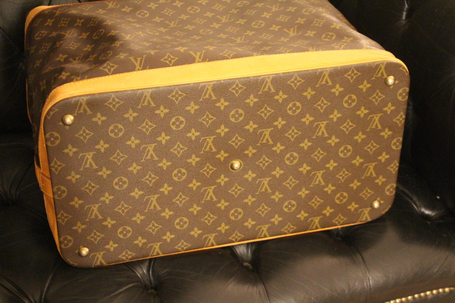 Large Louis Vuitton Bag 50, Large Louis Vuitton Duffle Bag, Louis Vuitton Travel 3