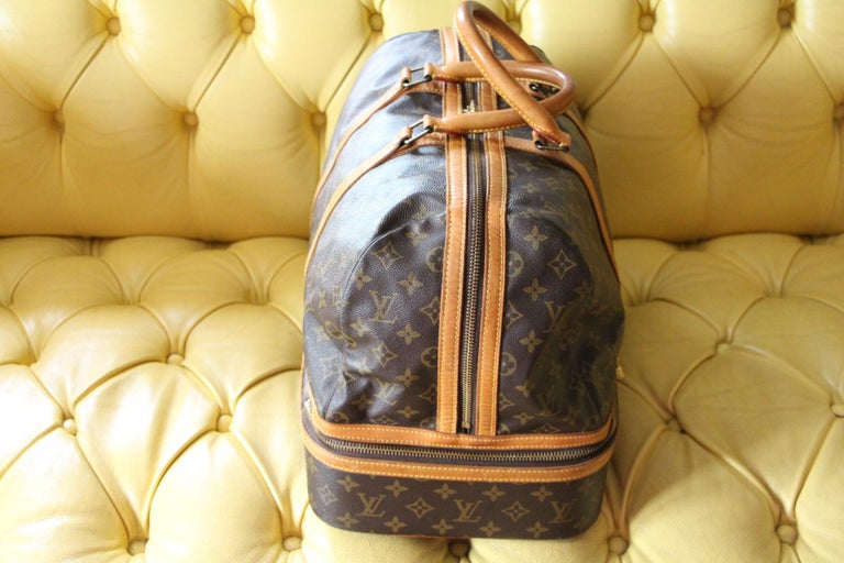 Women's or Men's Large Louis Vuitton Bag, Large Louis Vuitton Duffle Bag, Louis Vuitton Boston Ba For Sale