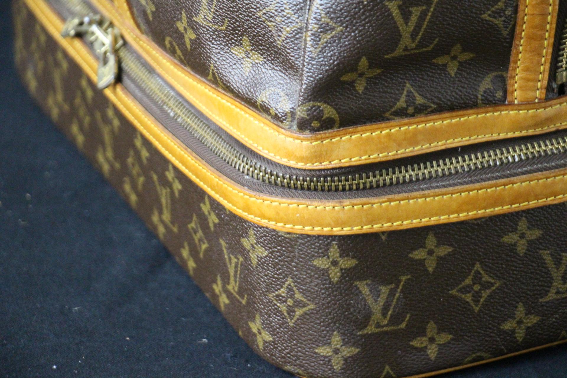 Grand sac Louis Vuitton, grand sac à poussière Louis Vuitton, sac Boston 4