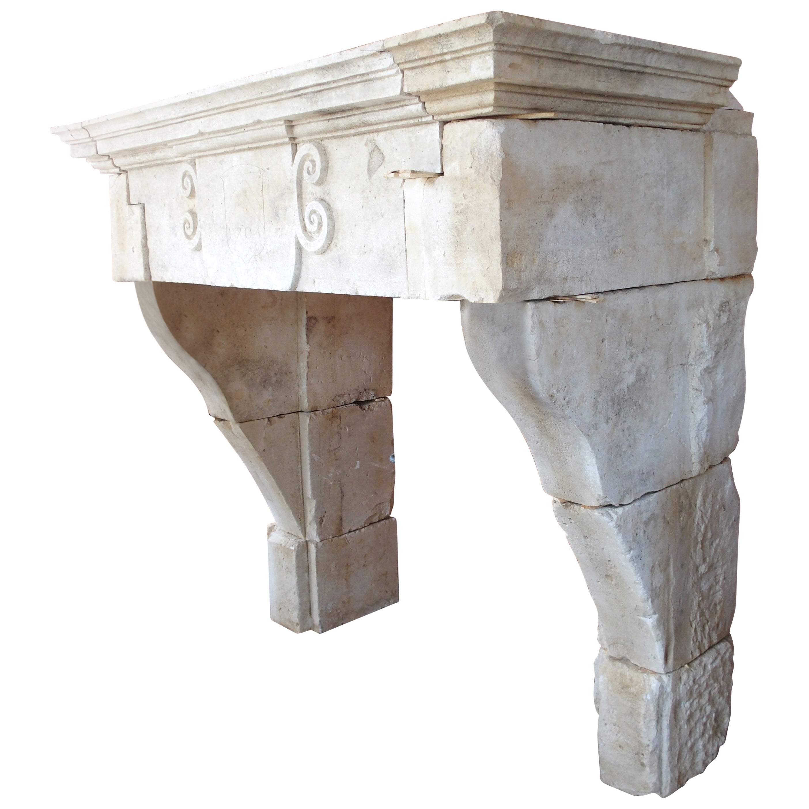 Gran repisa de chimenea de castillo Luis XIII de La Meuse, Francia, siglo XVII