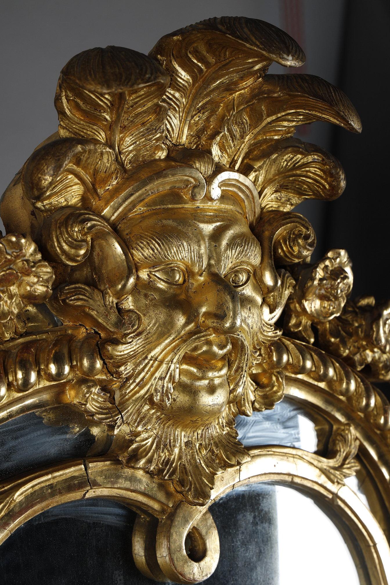 Large Louis XIV mirror decorated with shells, foliage and masks For Sale 9