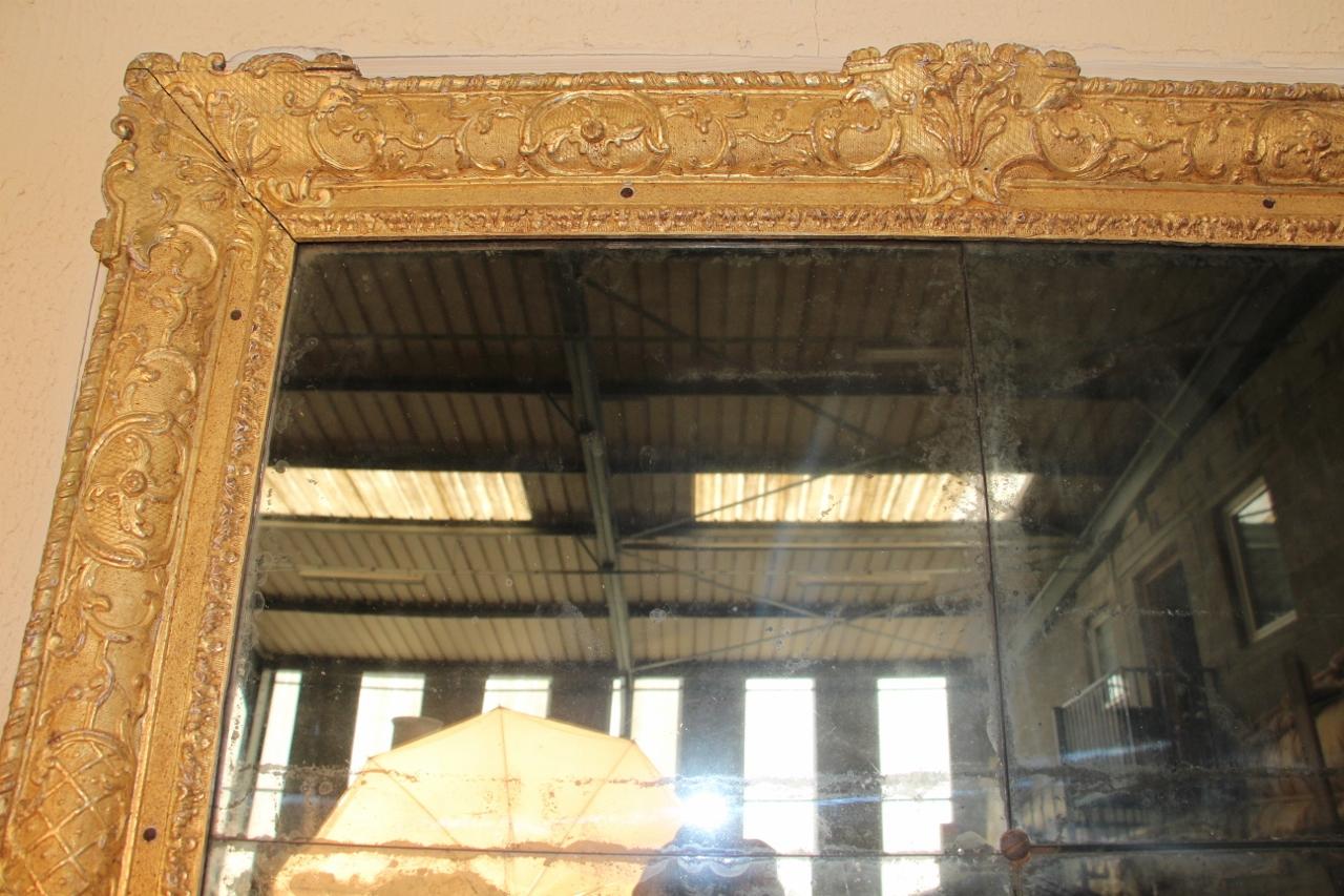 Large Louis XIV Mirror in Golden Wood In Fair Condition In charmes, FR