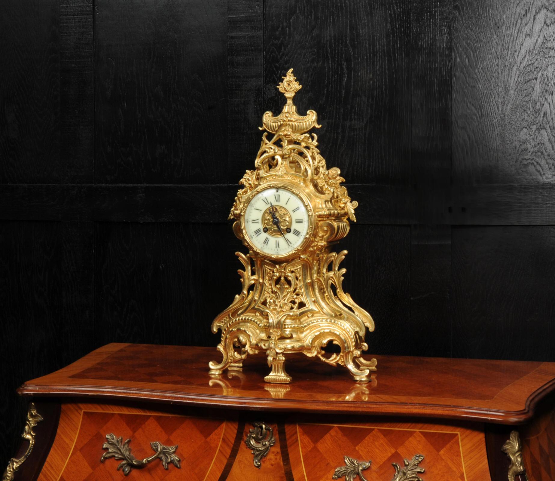 Large Louis XV Antique French Gilt Bronze Clock In Good Condition For Sale In Belper, Derbyshire